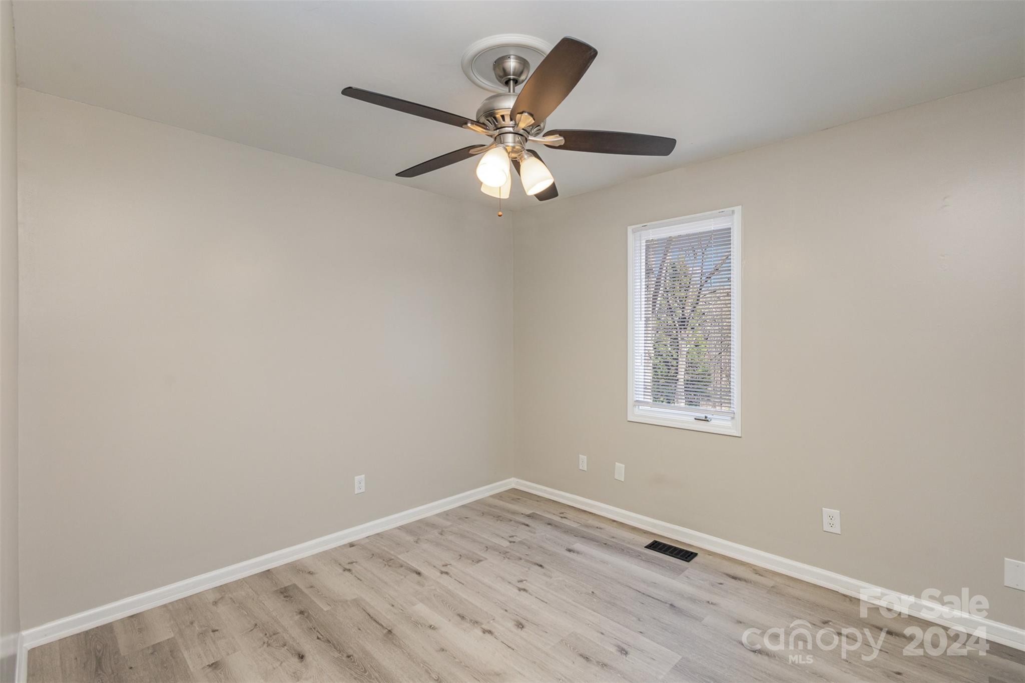 Olde Williamsburg - Residential