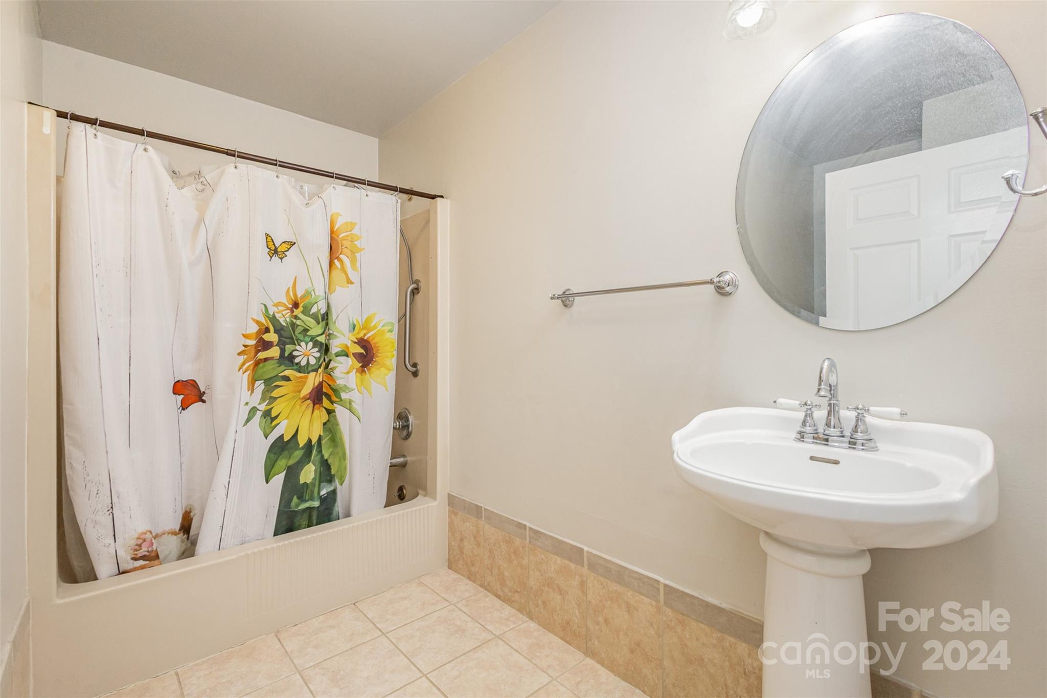 Olde Williamsburg - Residential