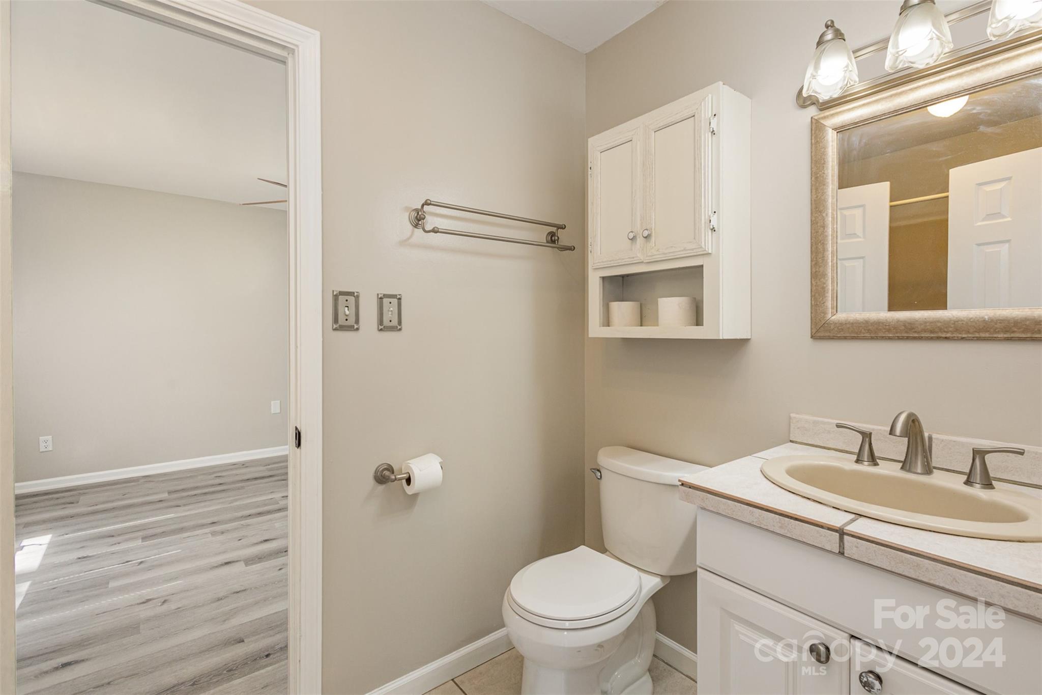 Olde Williamsburg - Residential