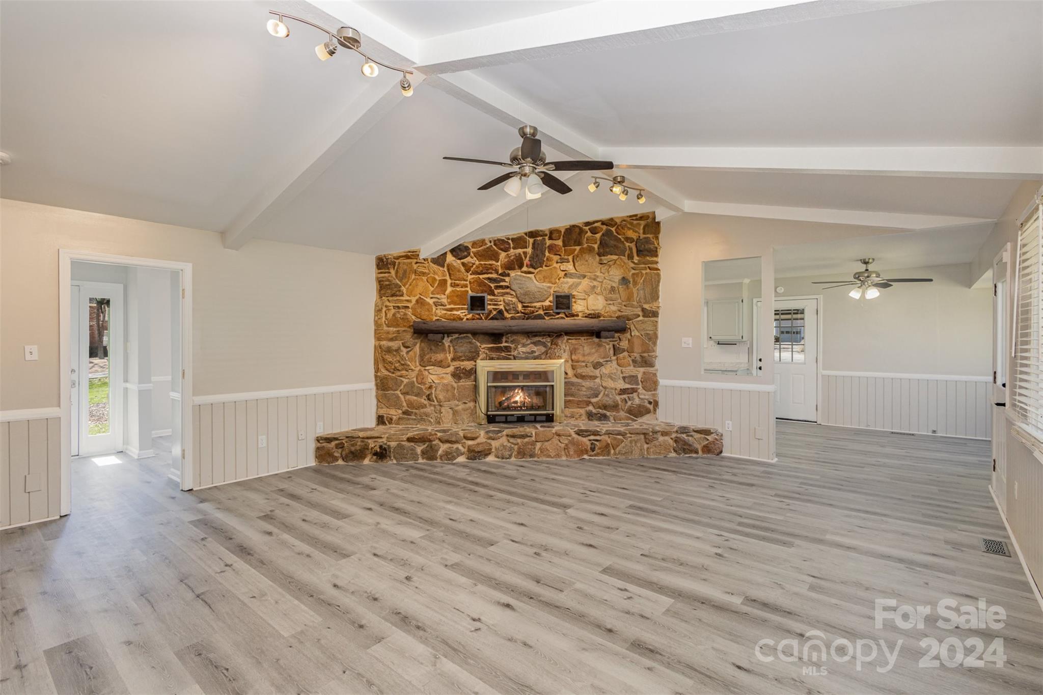 Olde Williamsburg - Residential