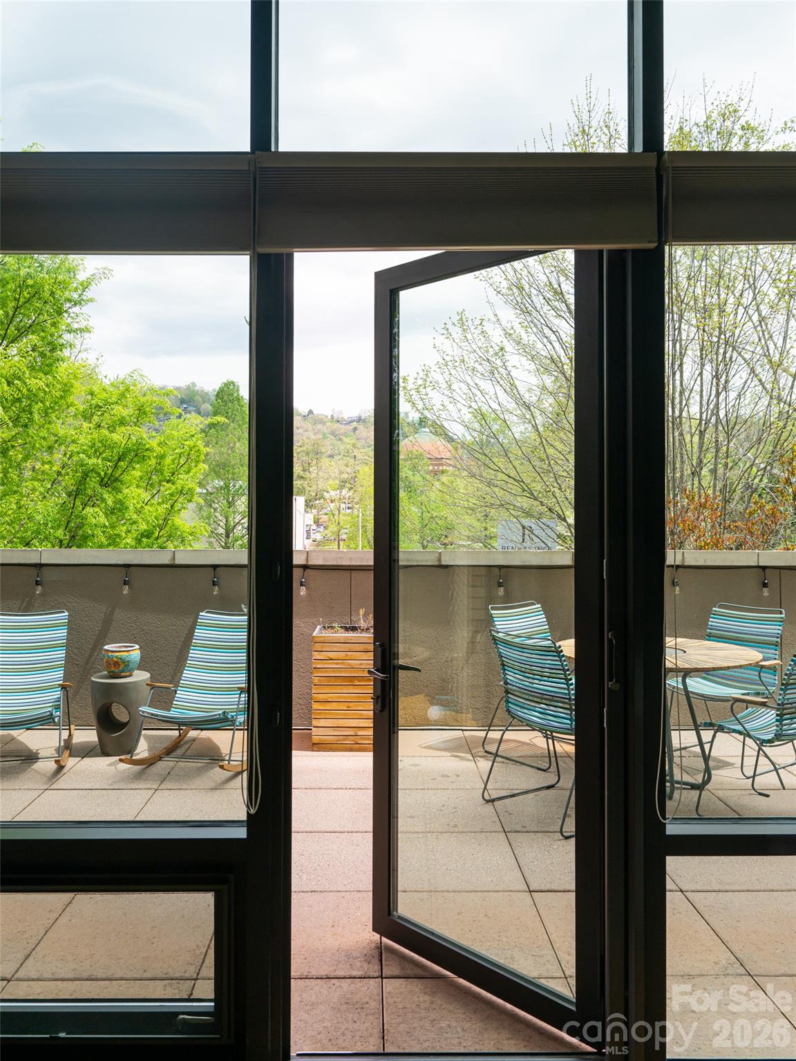 60 North Market - Residential