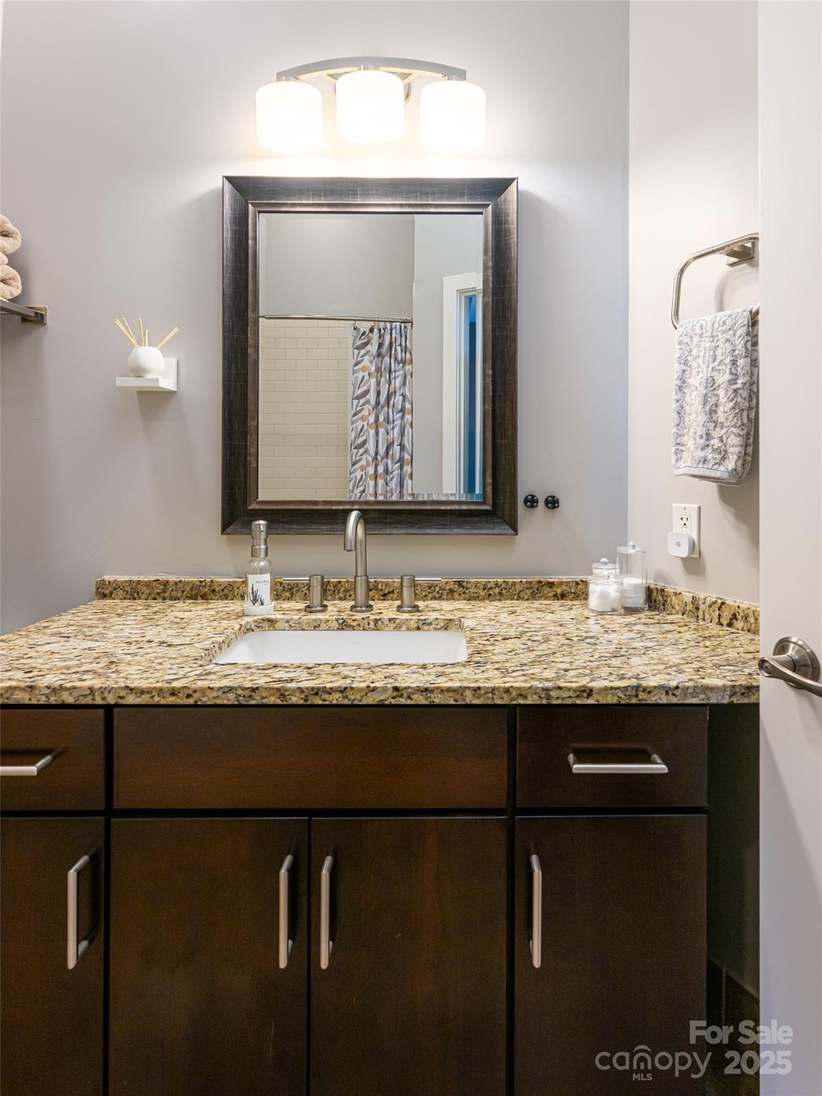 60 North Market - Residential