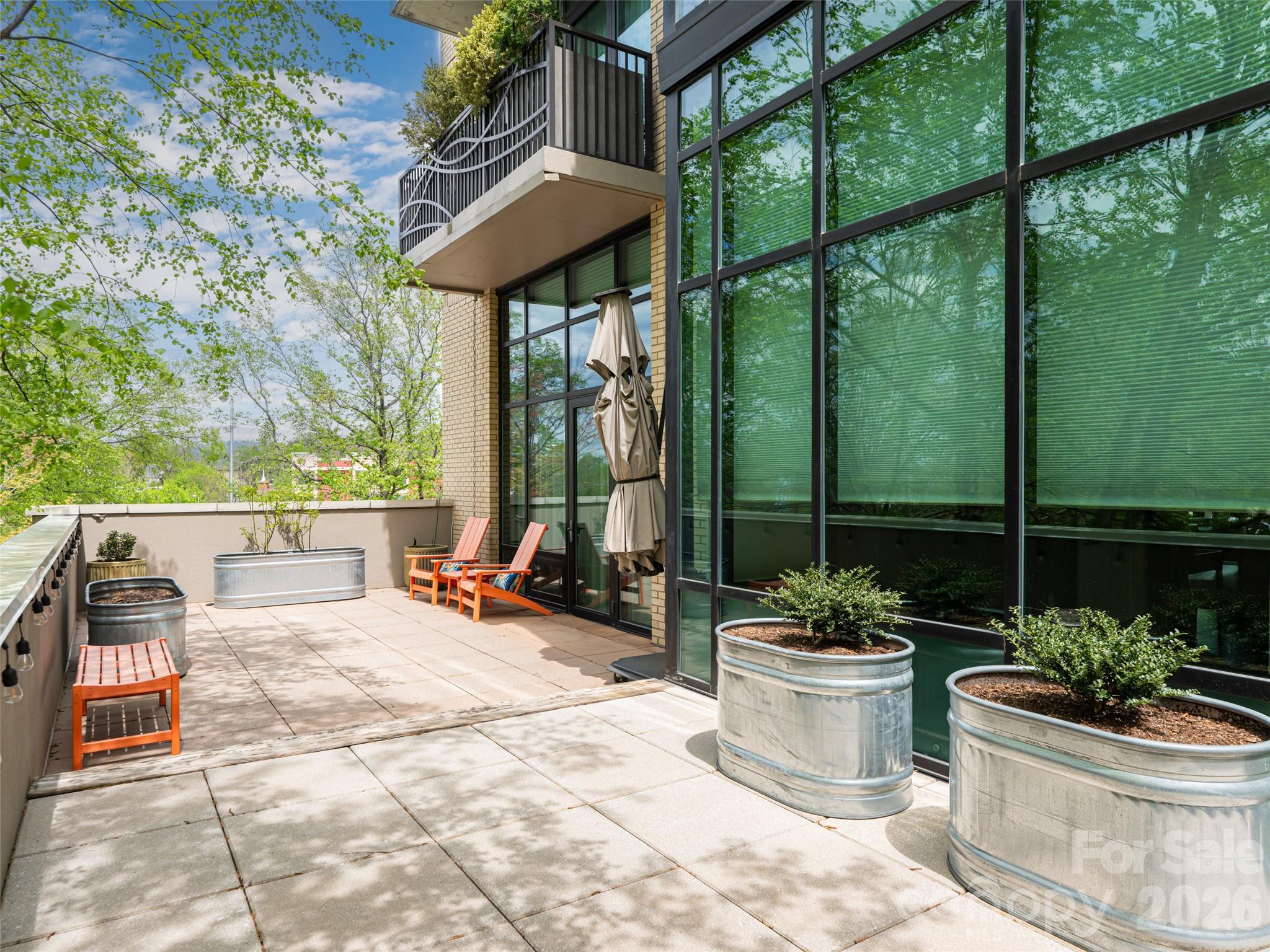 60 North Market - Residential