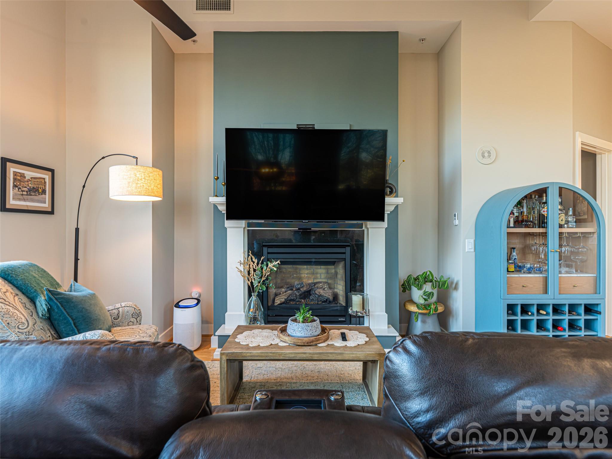 60 North Market - Residential