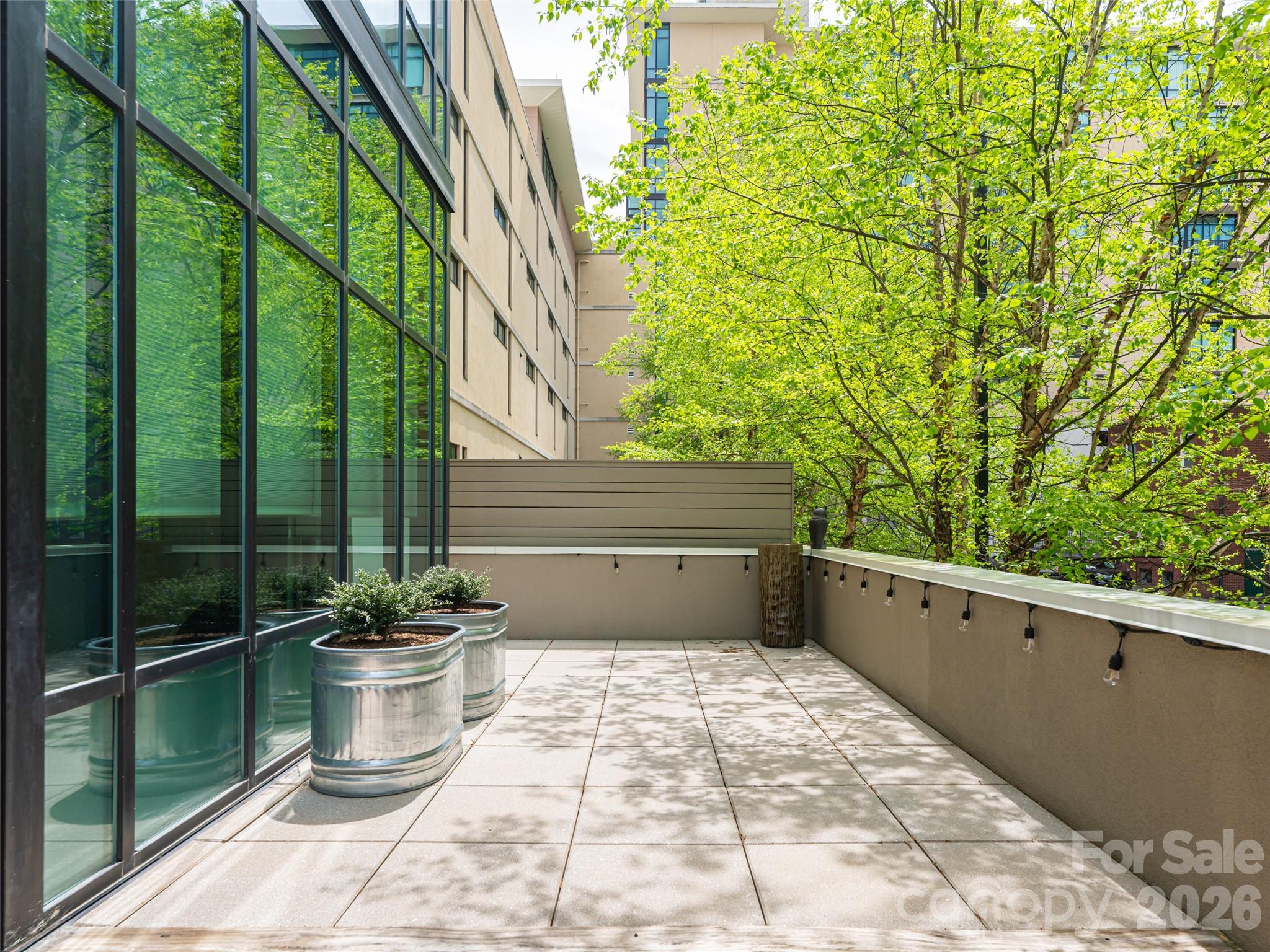 60 North Market - Residential