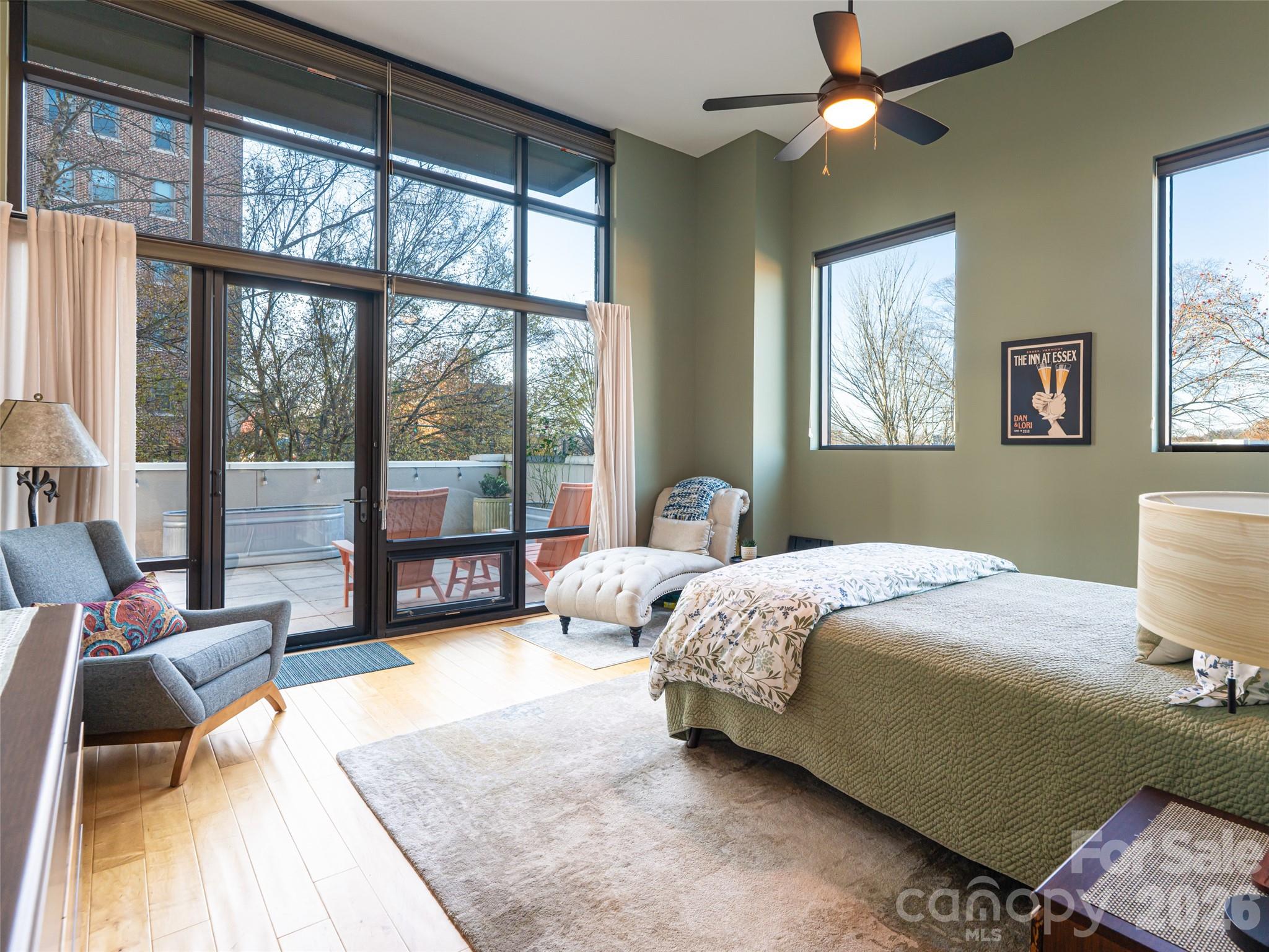 60 North Market - Residential