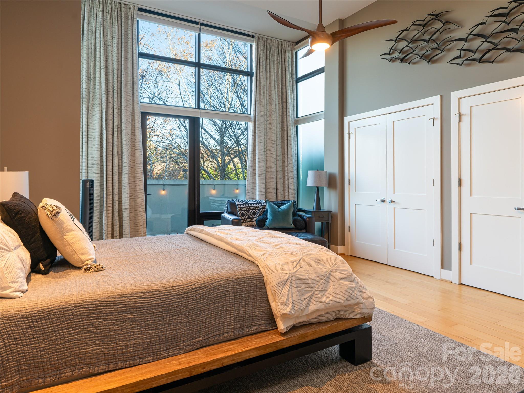 60 North Market - Residential