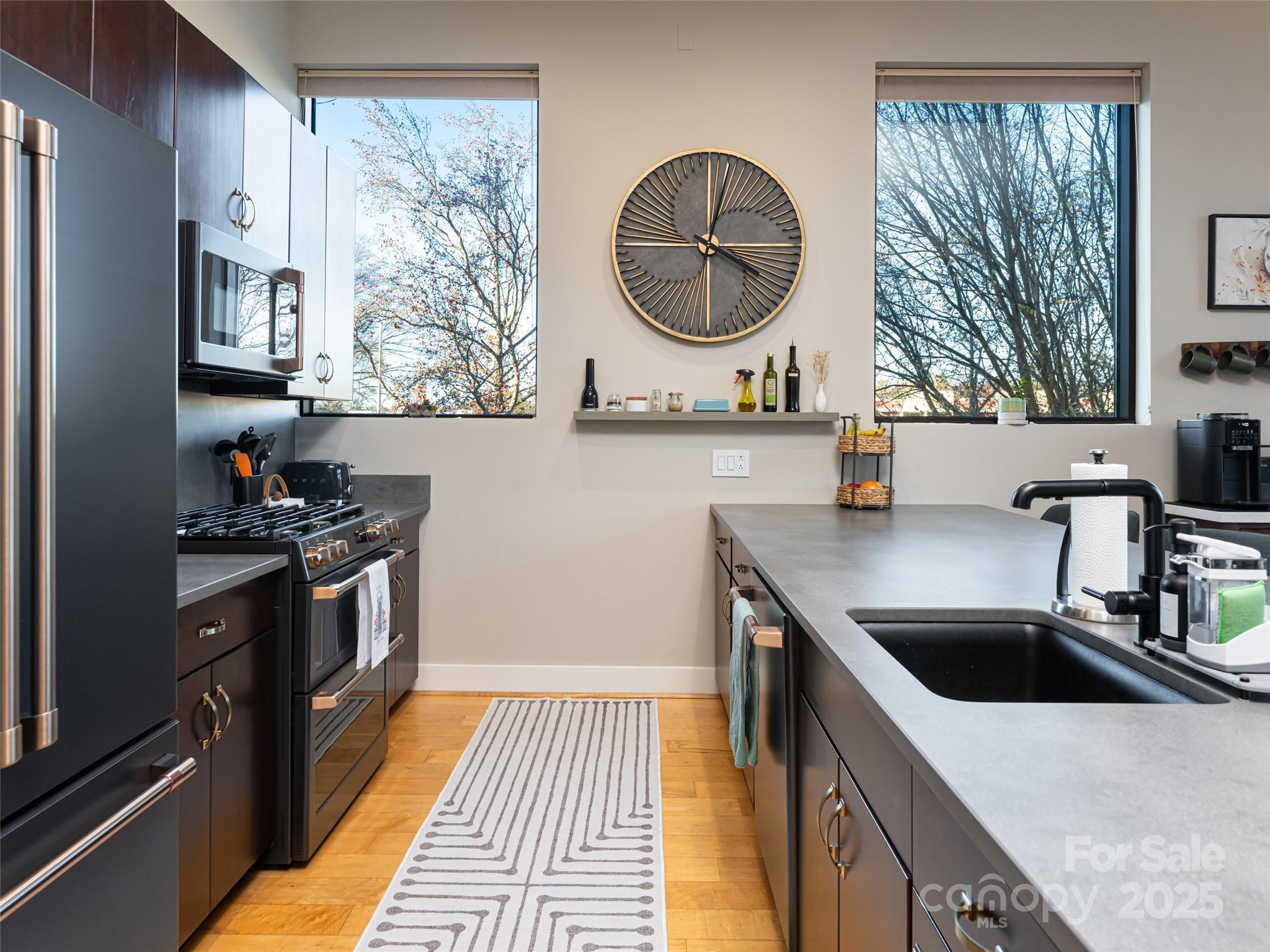 60 North Market - Residential