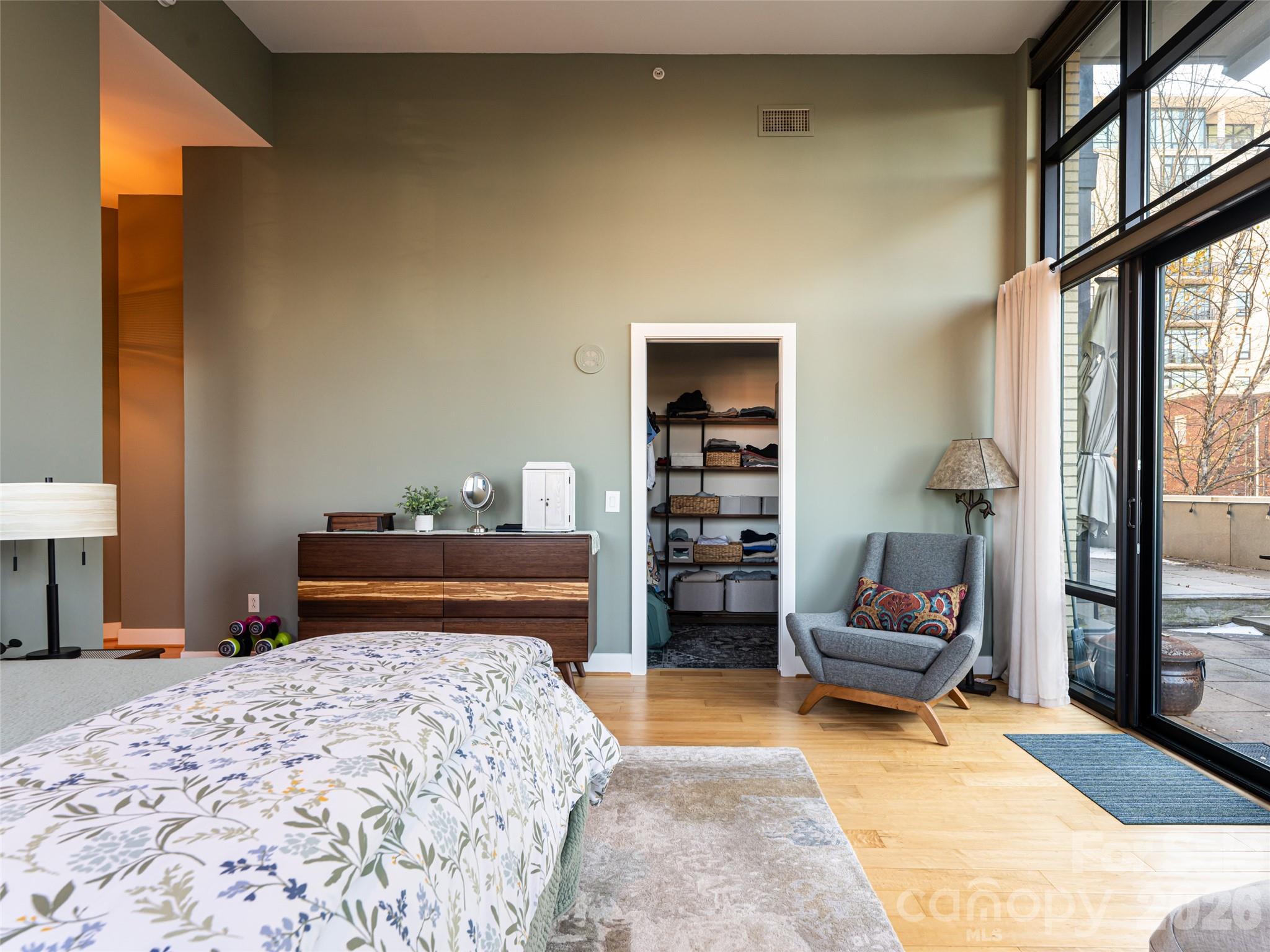 60 North Market - Residential