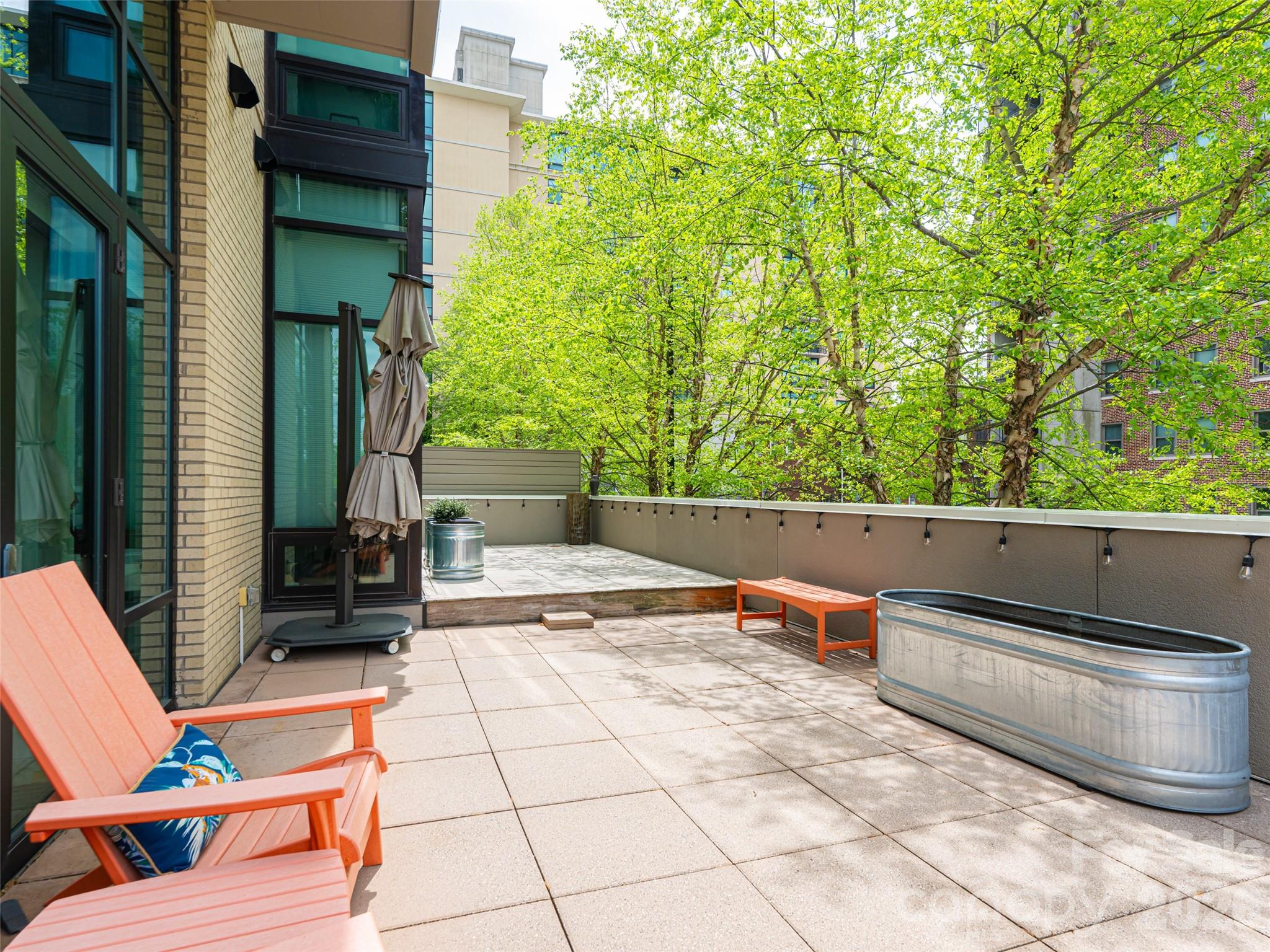 60 North Market - Residential