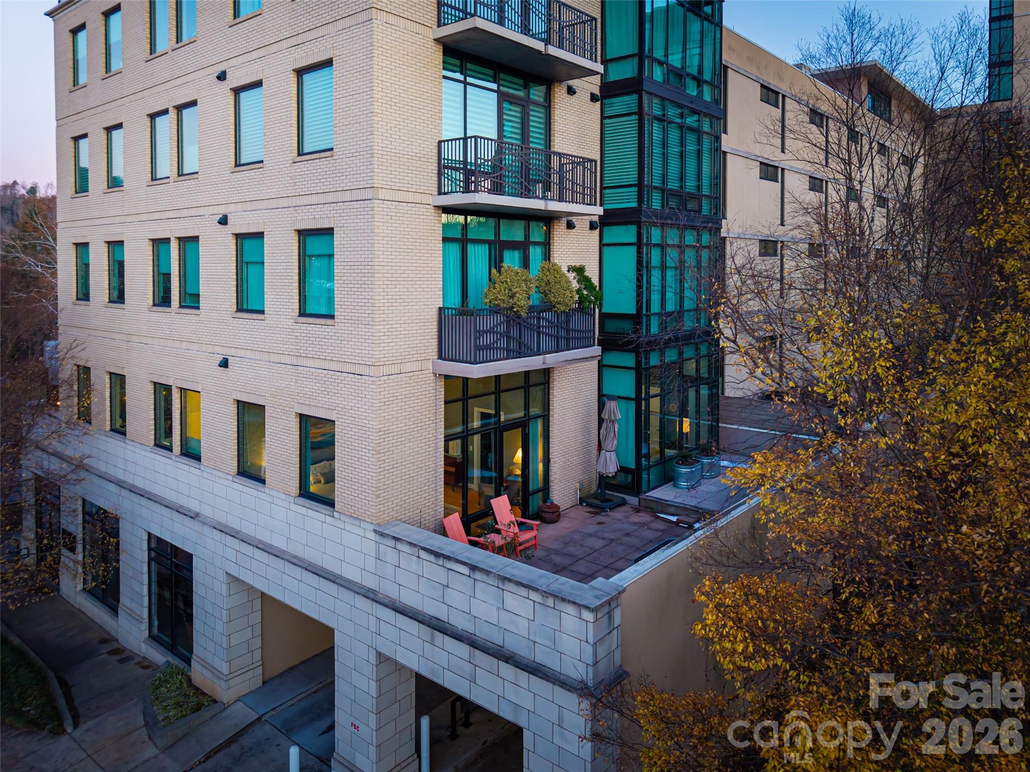 60 N Market Street 117