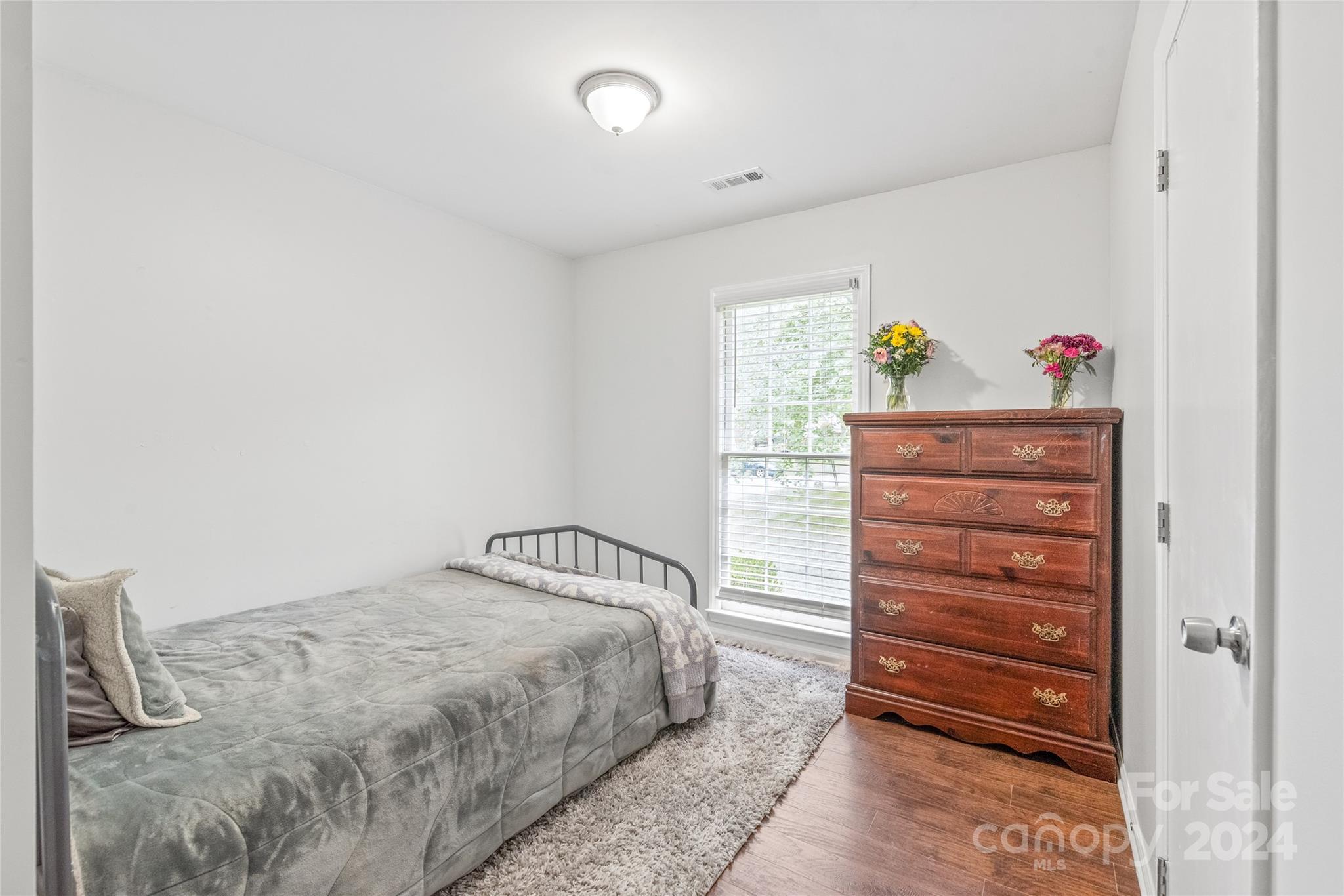 Old Oaks - Residential