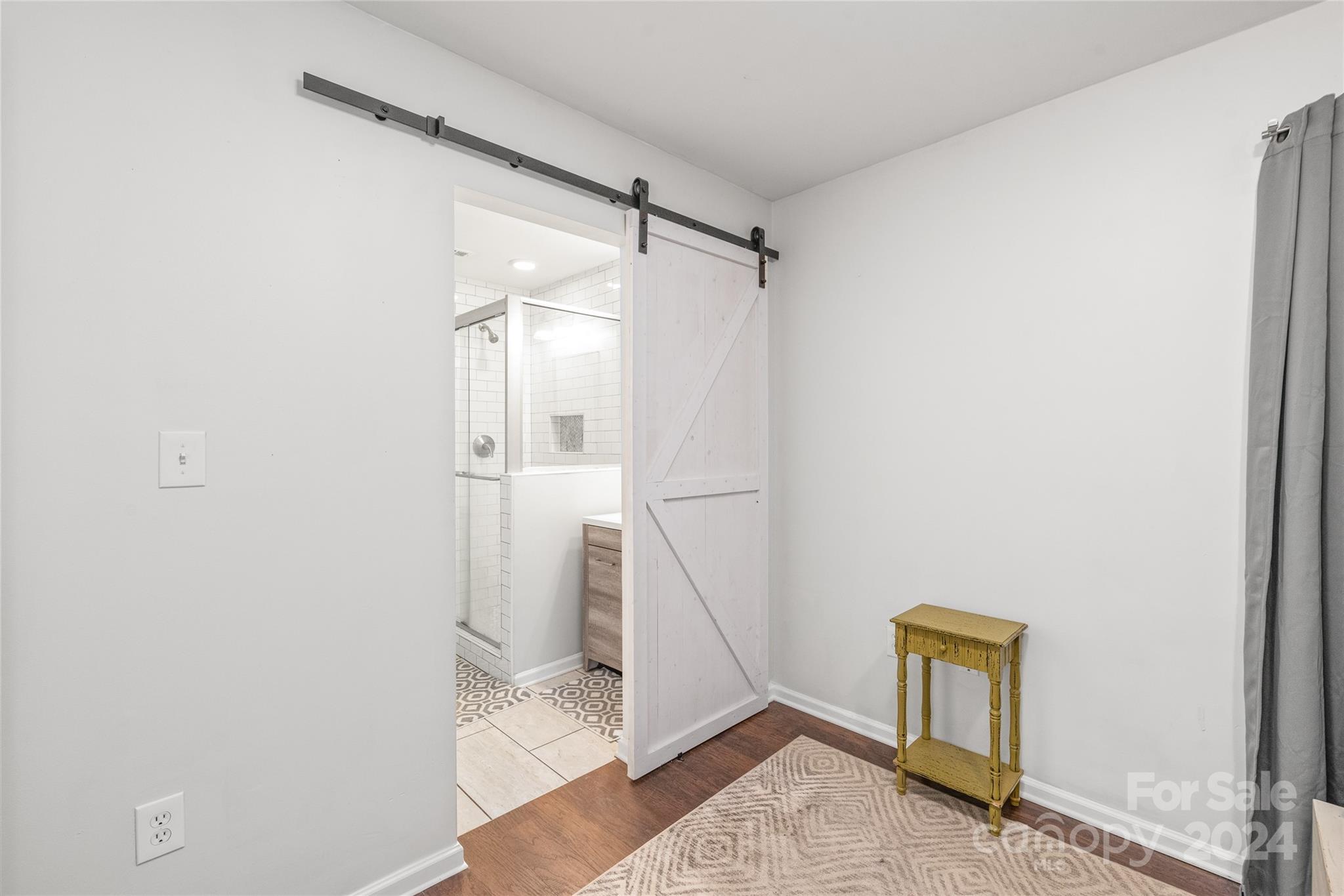 Old Oaks - Residential