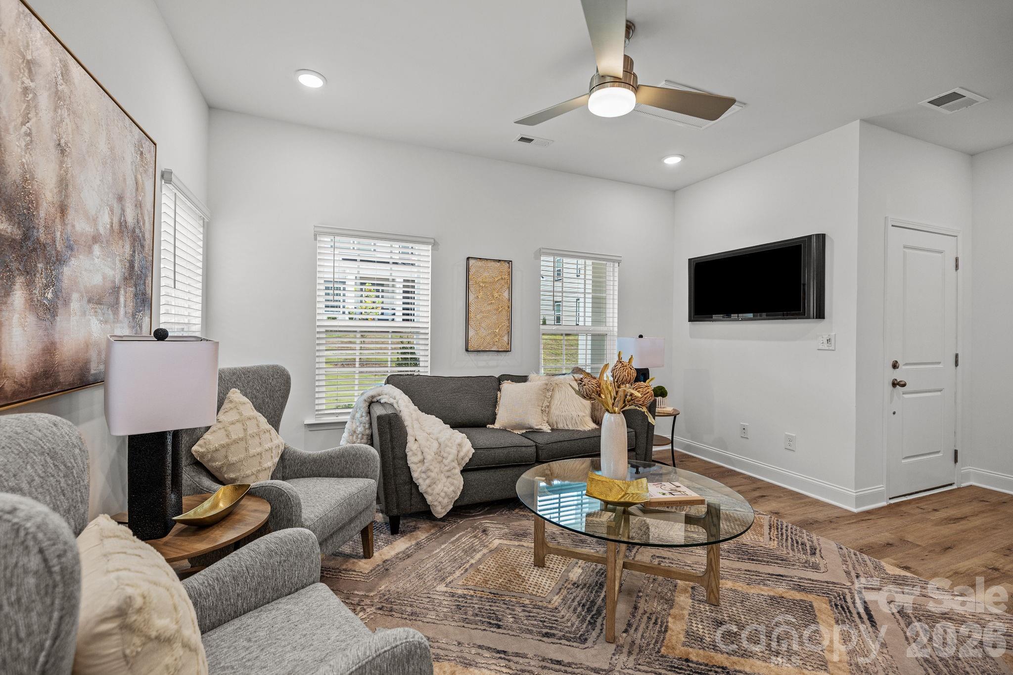 Sycamore Trail - Residential