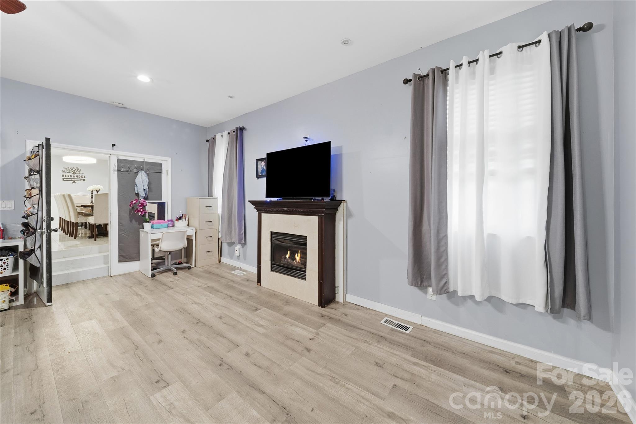 Camp Creek - Residential