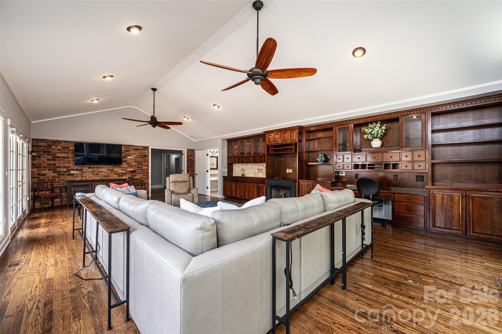 Combford Park - Residential