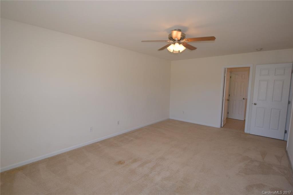 Dutchmans Meadow - Residential