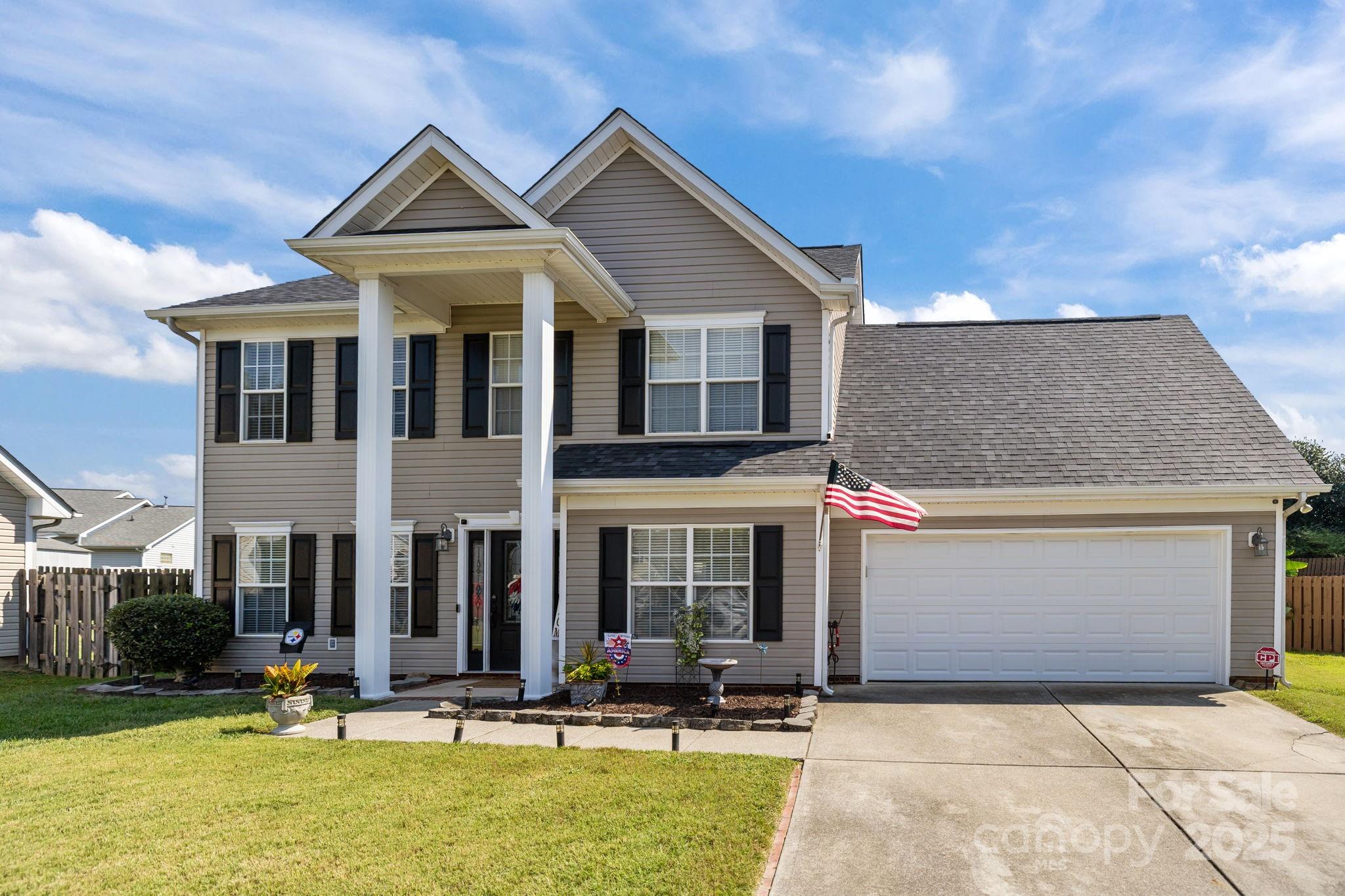 2113 Foster Court