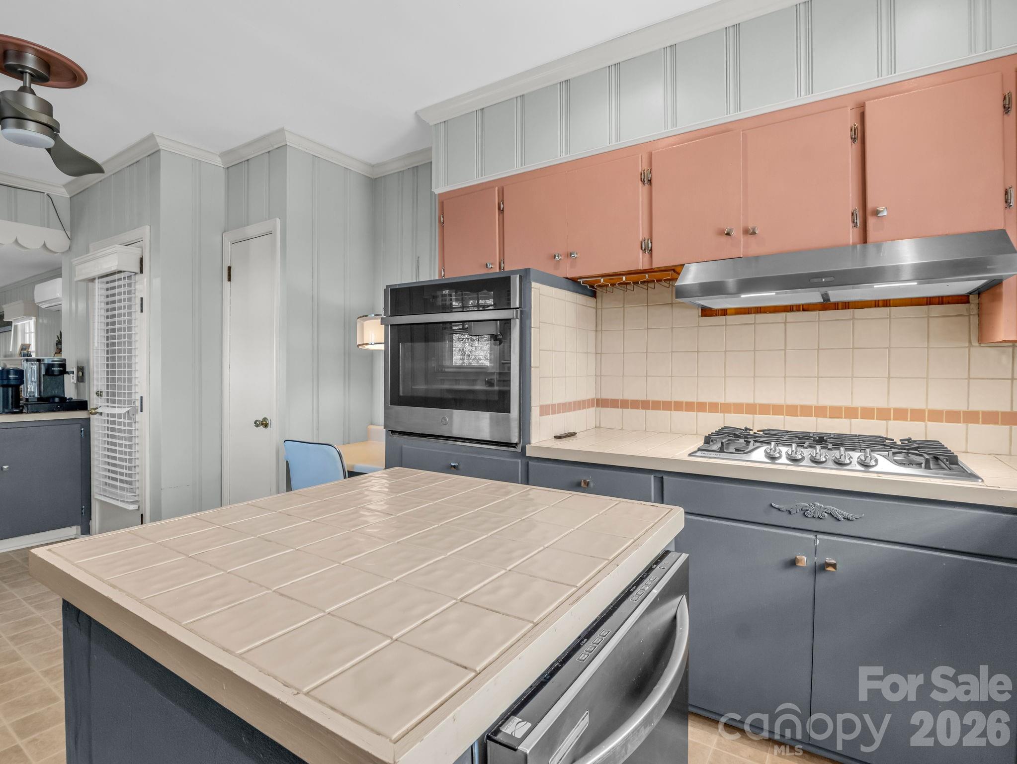 Hebron Terrace - Residential