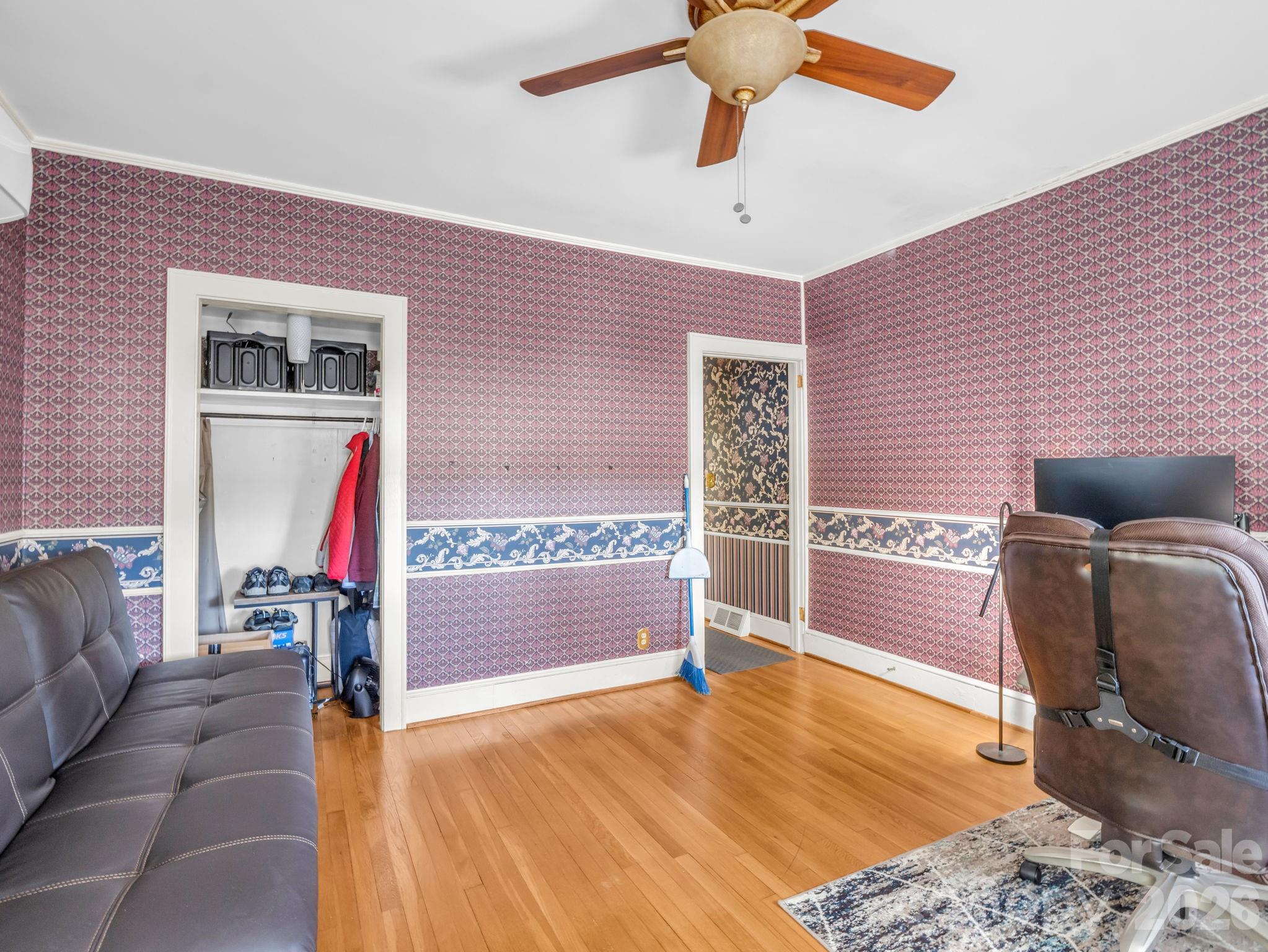 Hebron Terrace - Residential