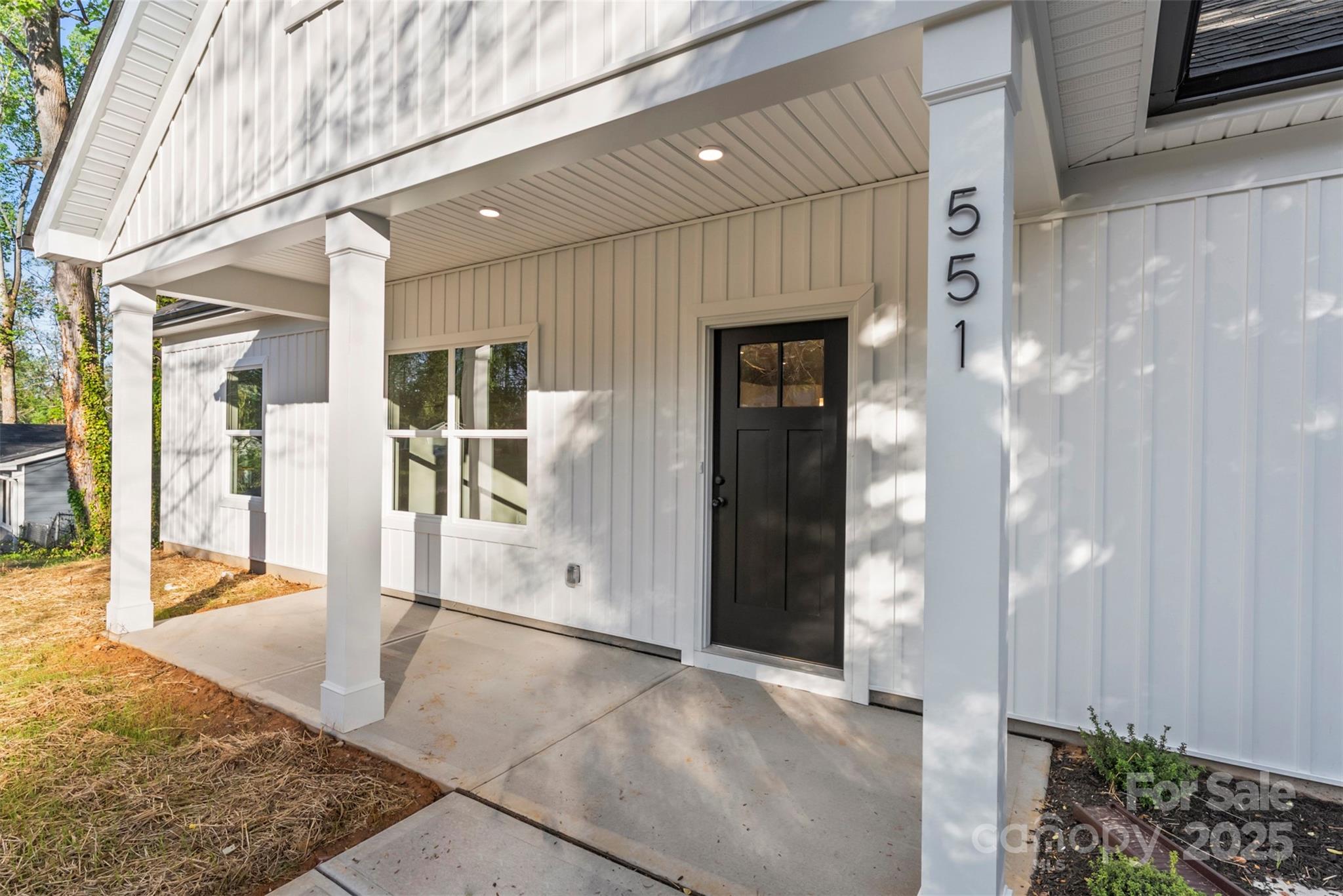 551 Belfast Drive