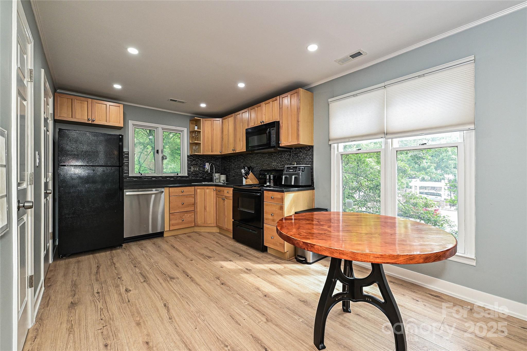 Springfield Square - Residential