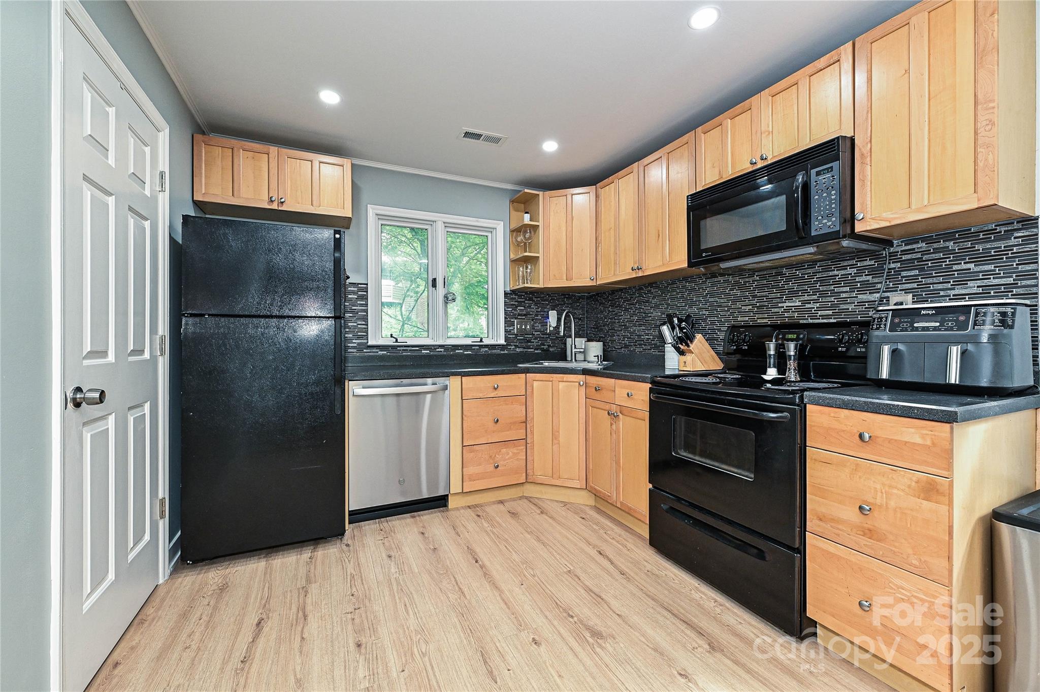 Springfield Square - Residential