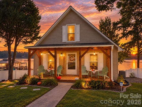 Photo of 264 Lake Drive 6 Drive, Lexington, NC 27292 (MLS # 4431232)