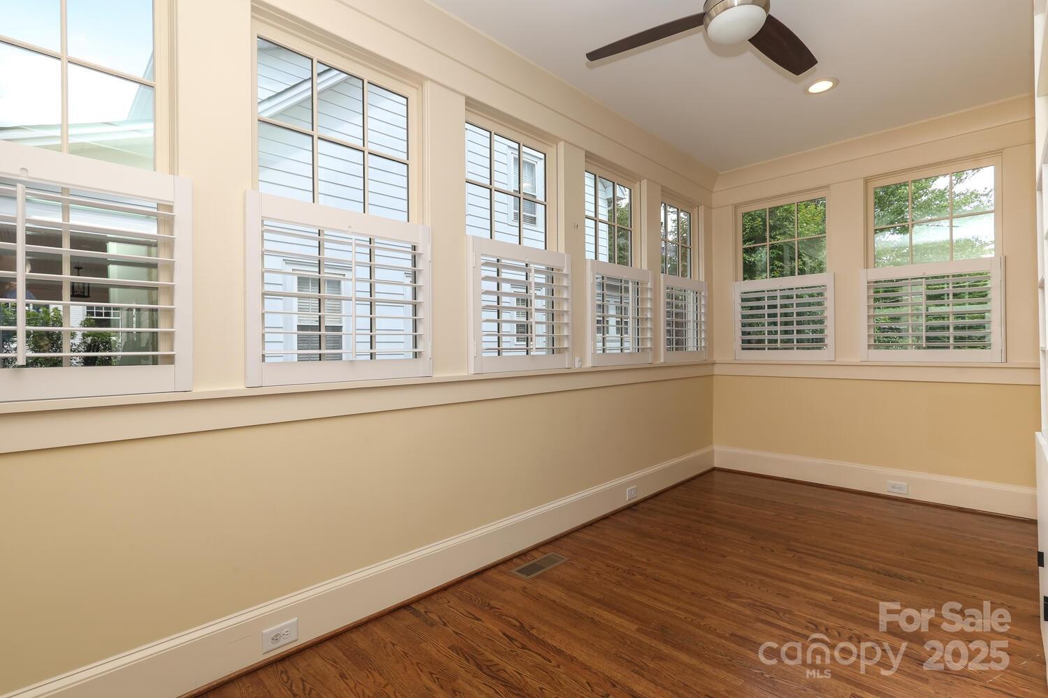 2015 Dilworth Road E