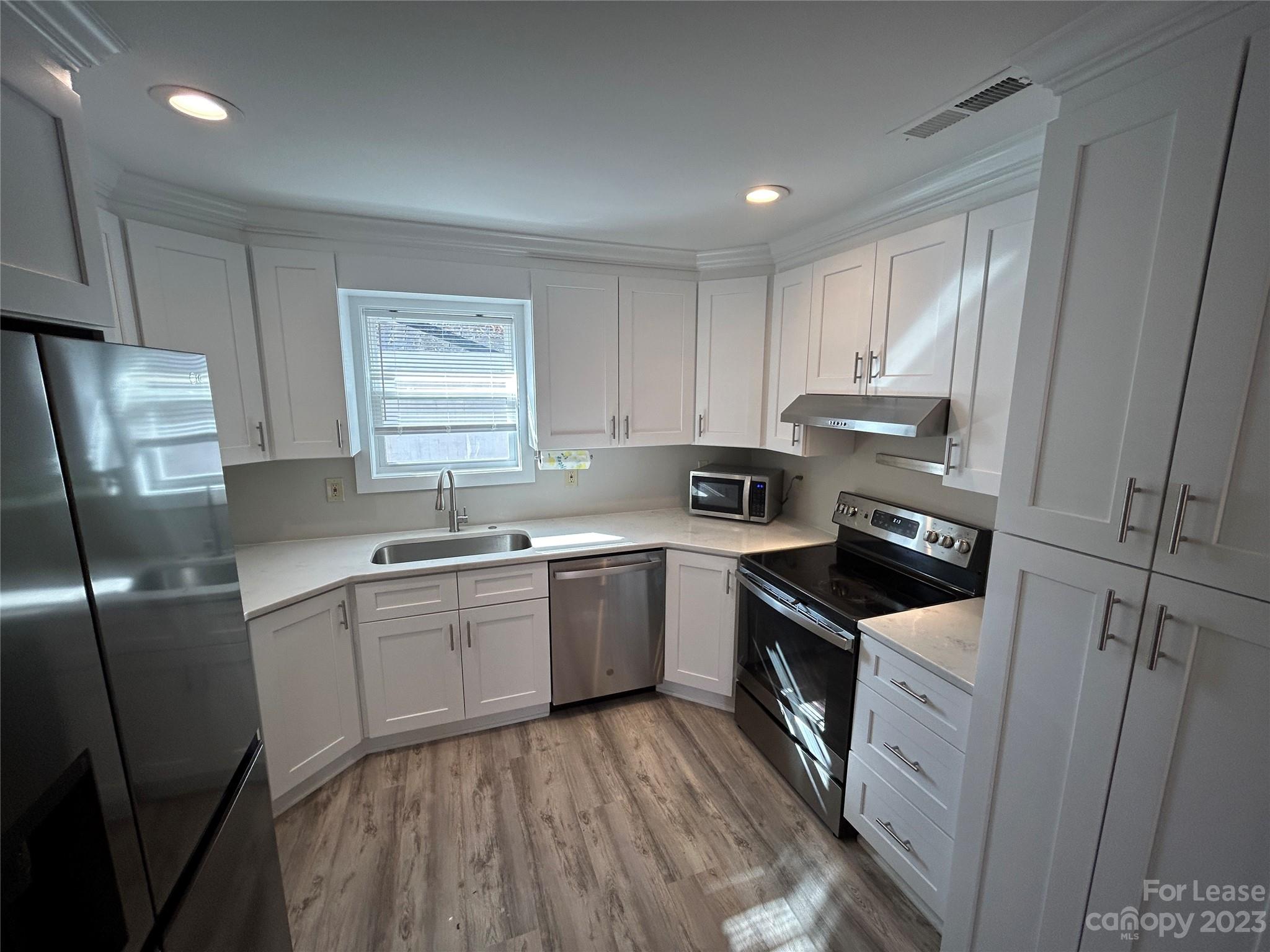 Parkwood Acres - Residential Lease