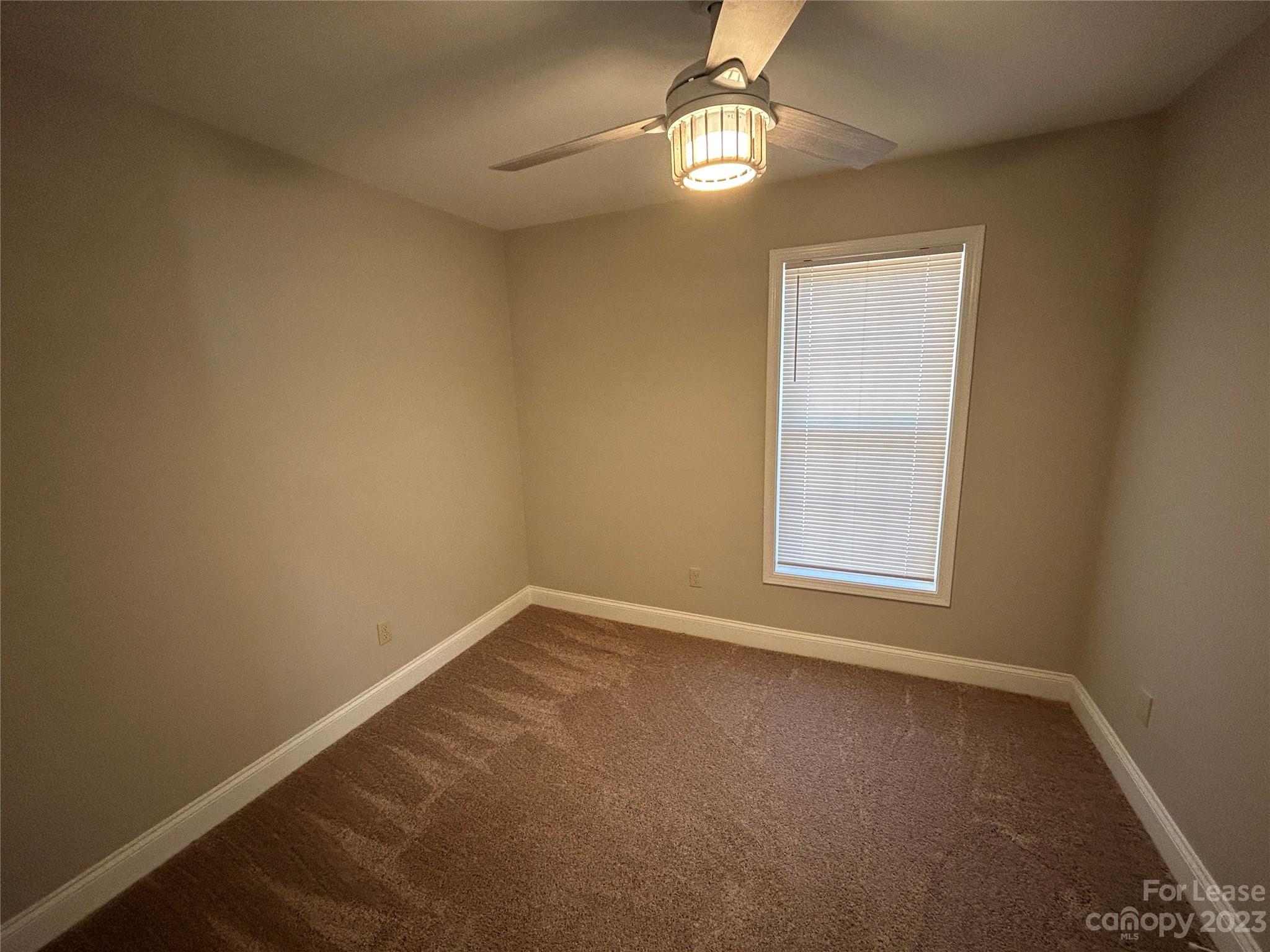 Parkwood Acres - Residential Lease