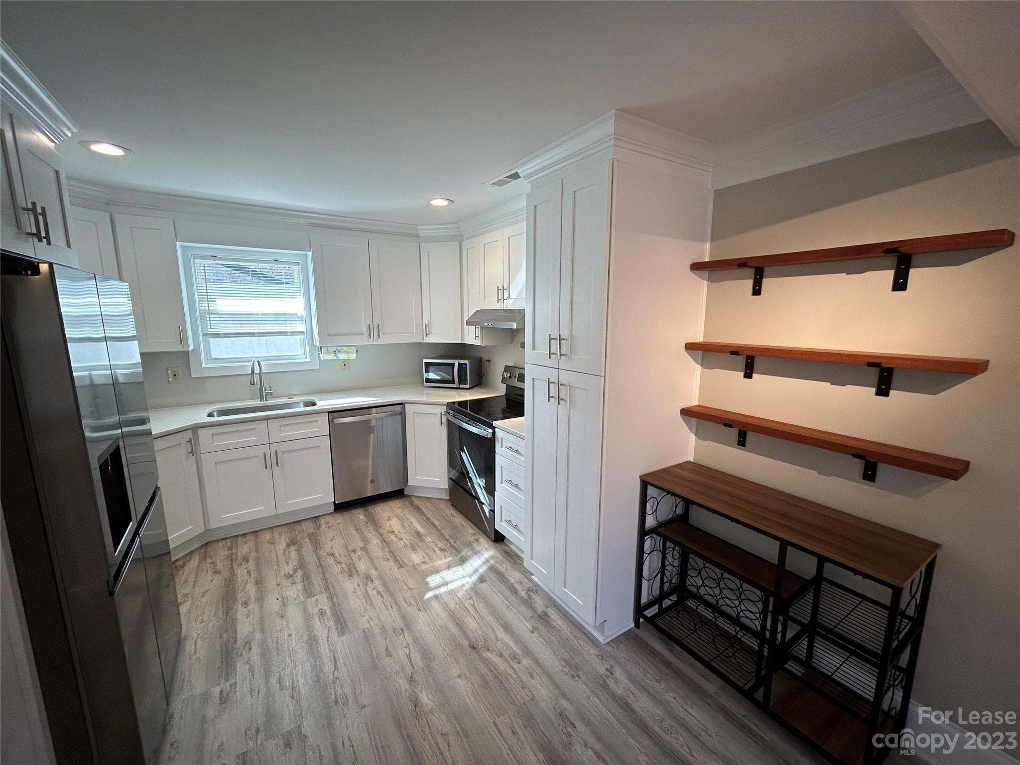 Parkwood Acres - Residential Lease