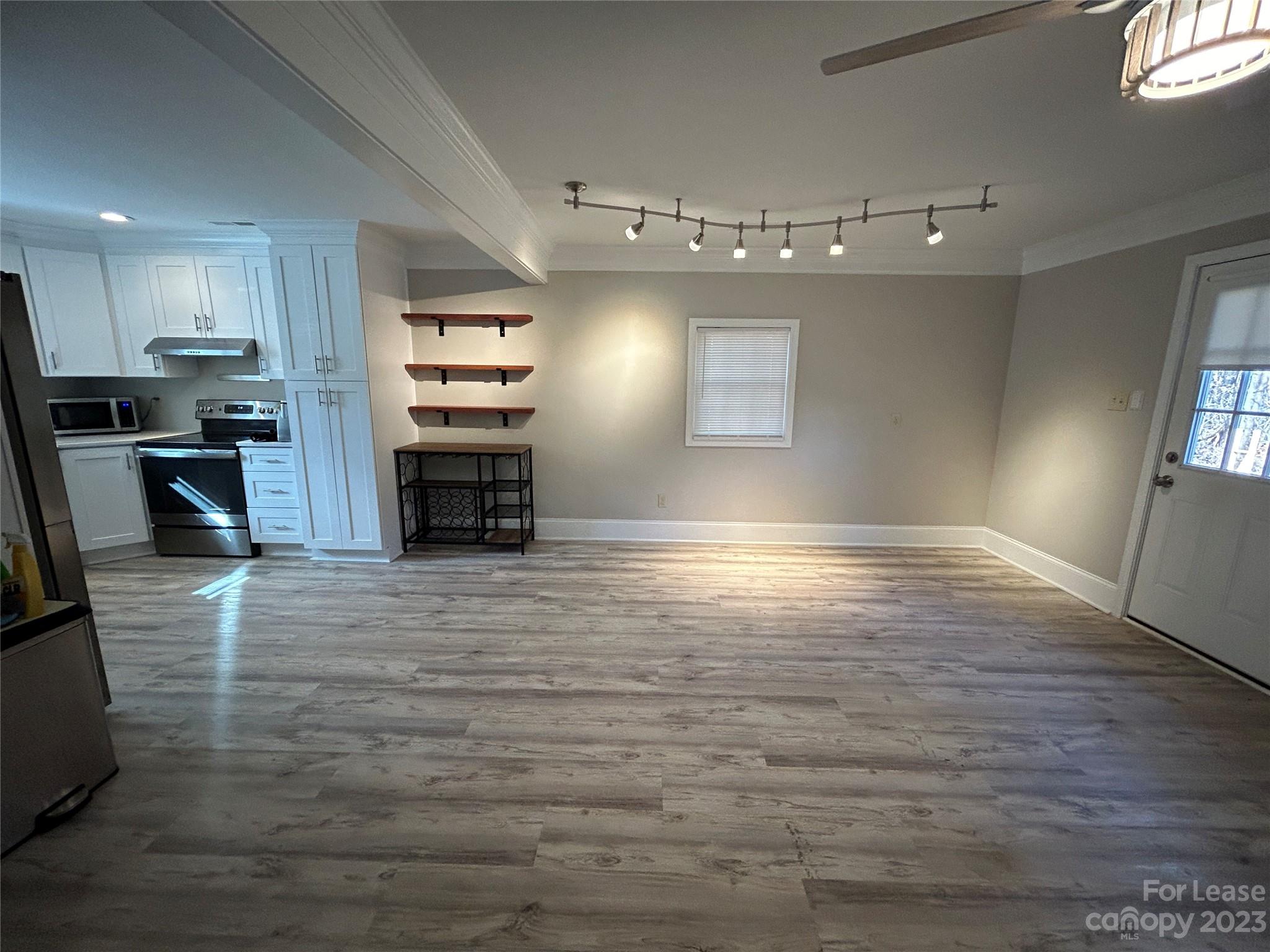 Parkwood Acres - Residential Lease