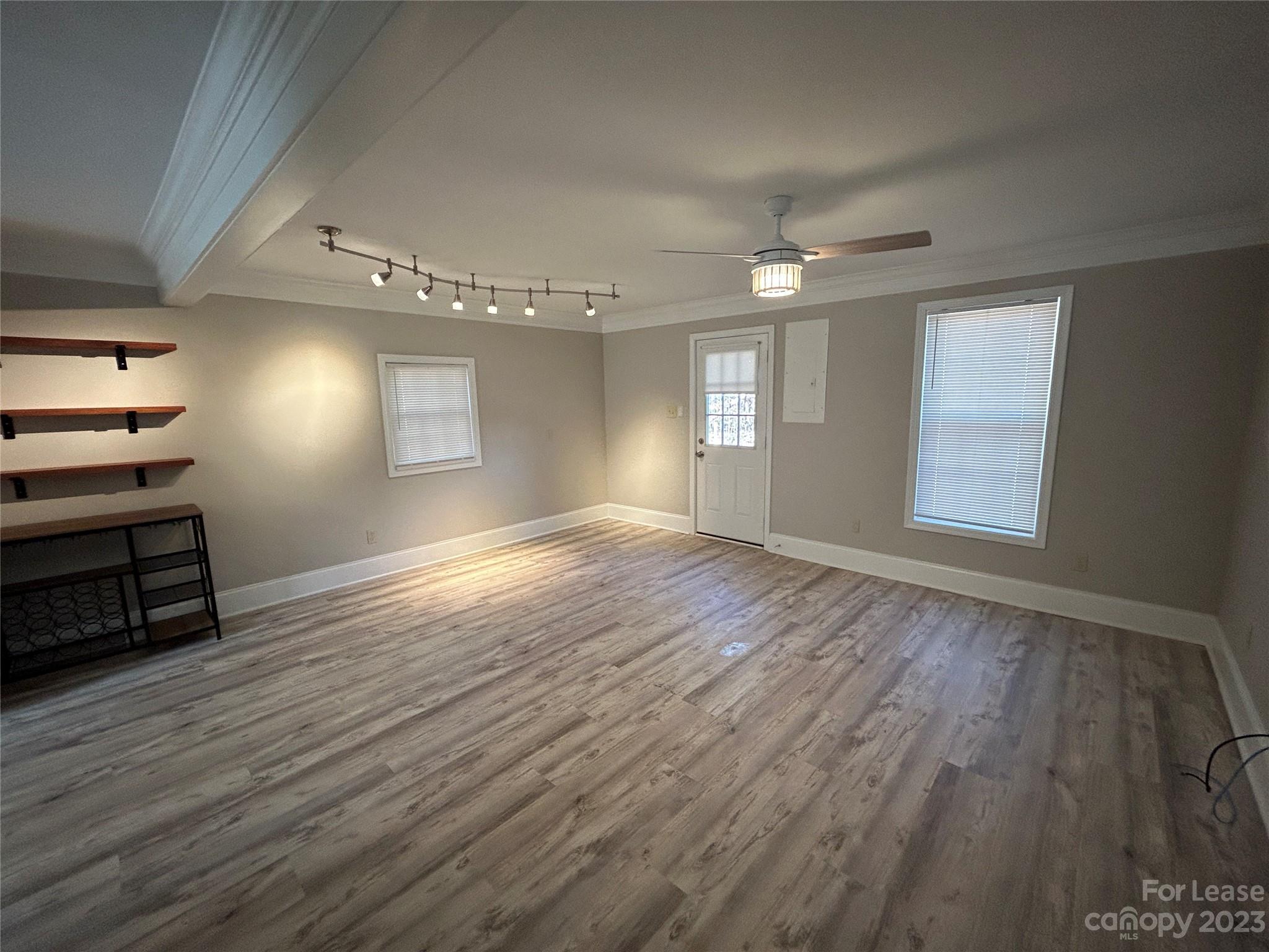 Parkwood Acres - Residential Lease