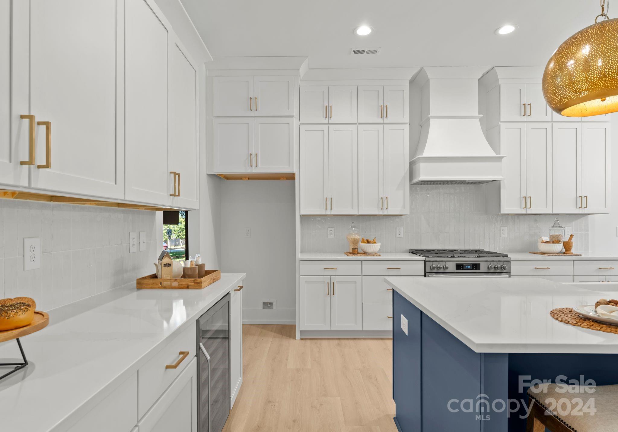 Villa Heights - Residential