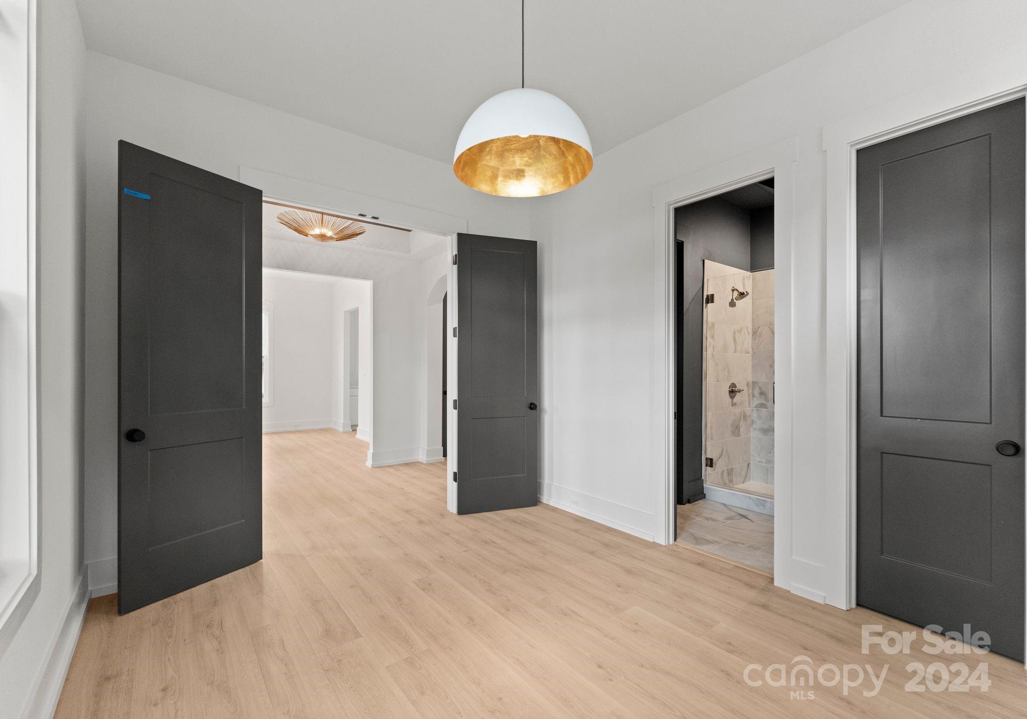 Villa Heights - Residential