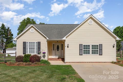 206 Summey Barker Drive Dallas NC 28034