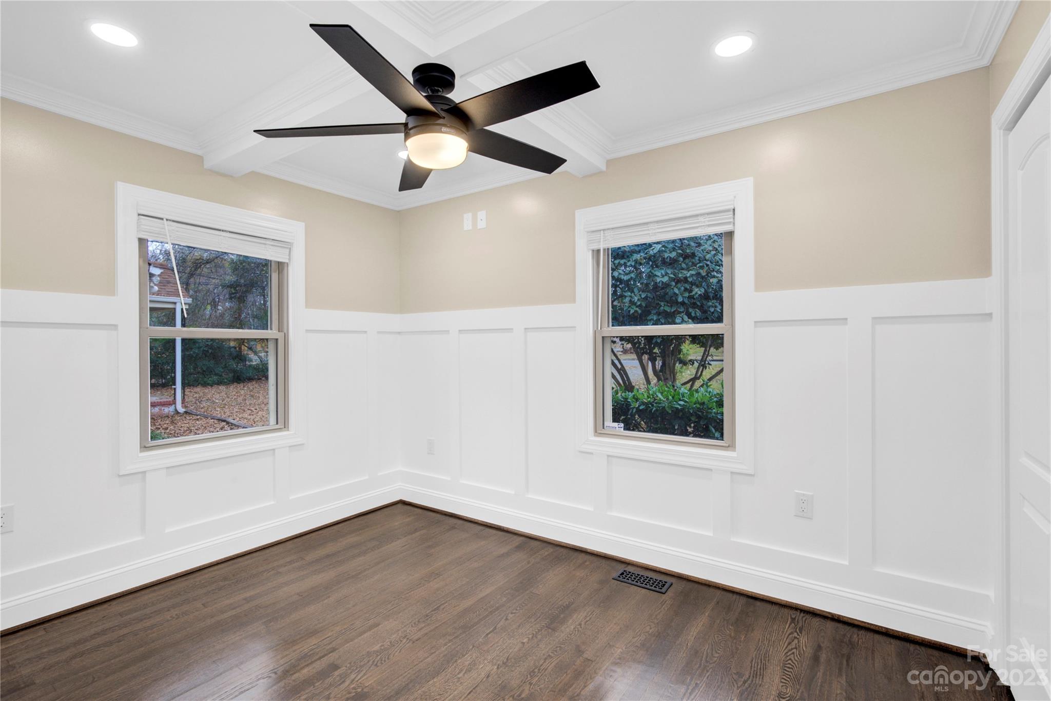 Merry Oaks - Residential