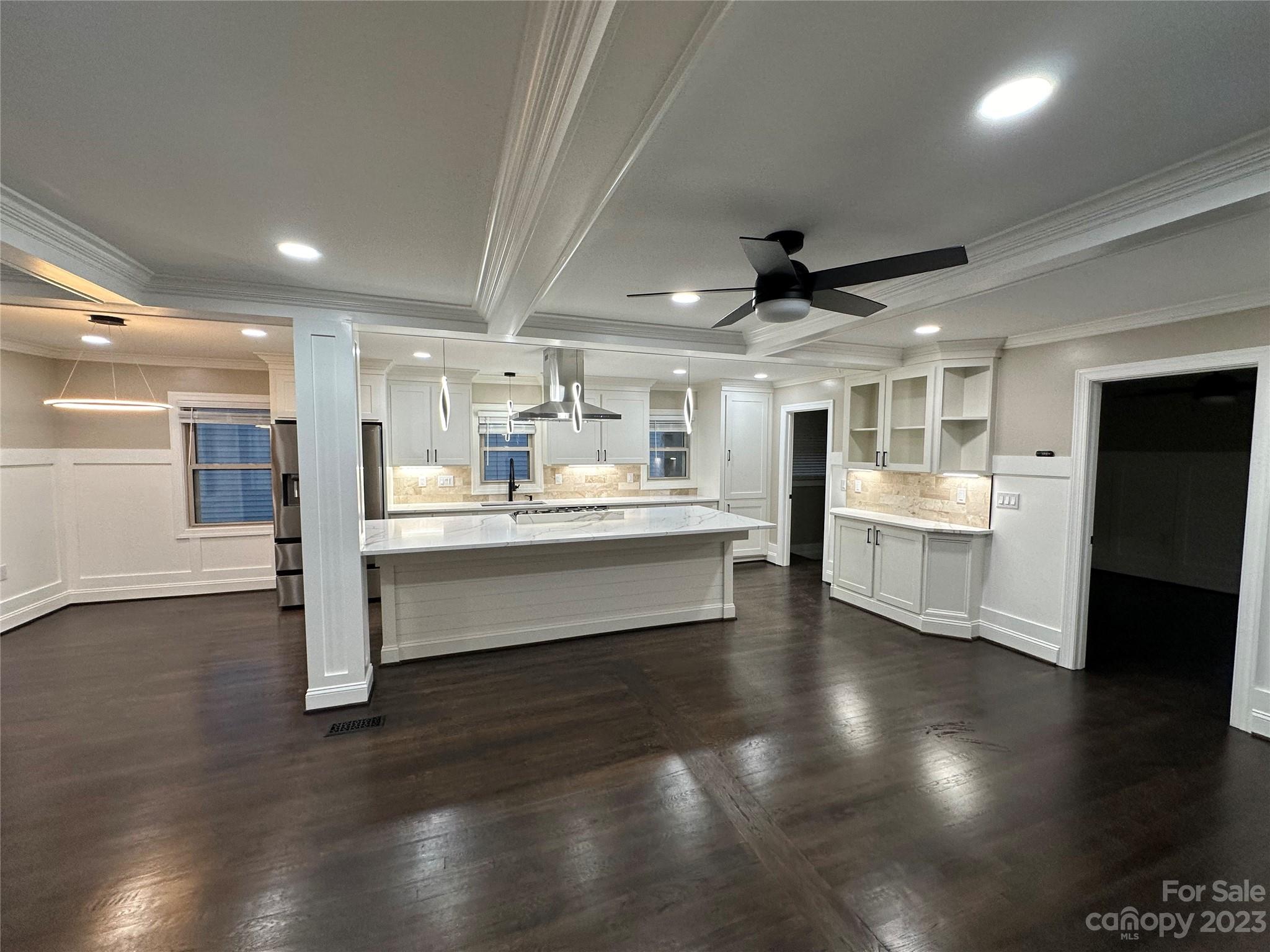 Merry Oaks - Residential