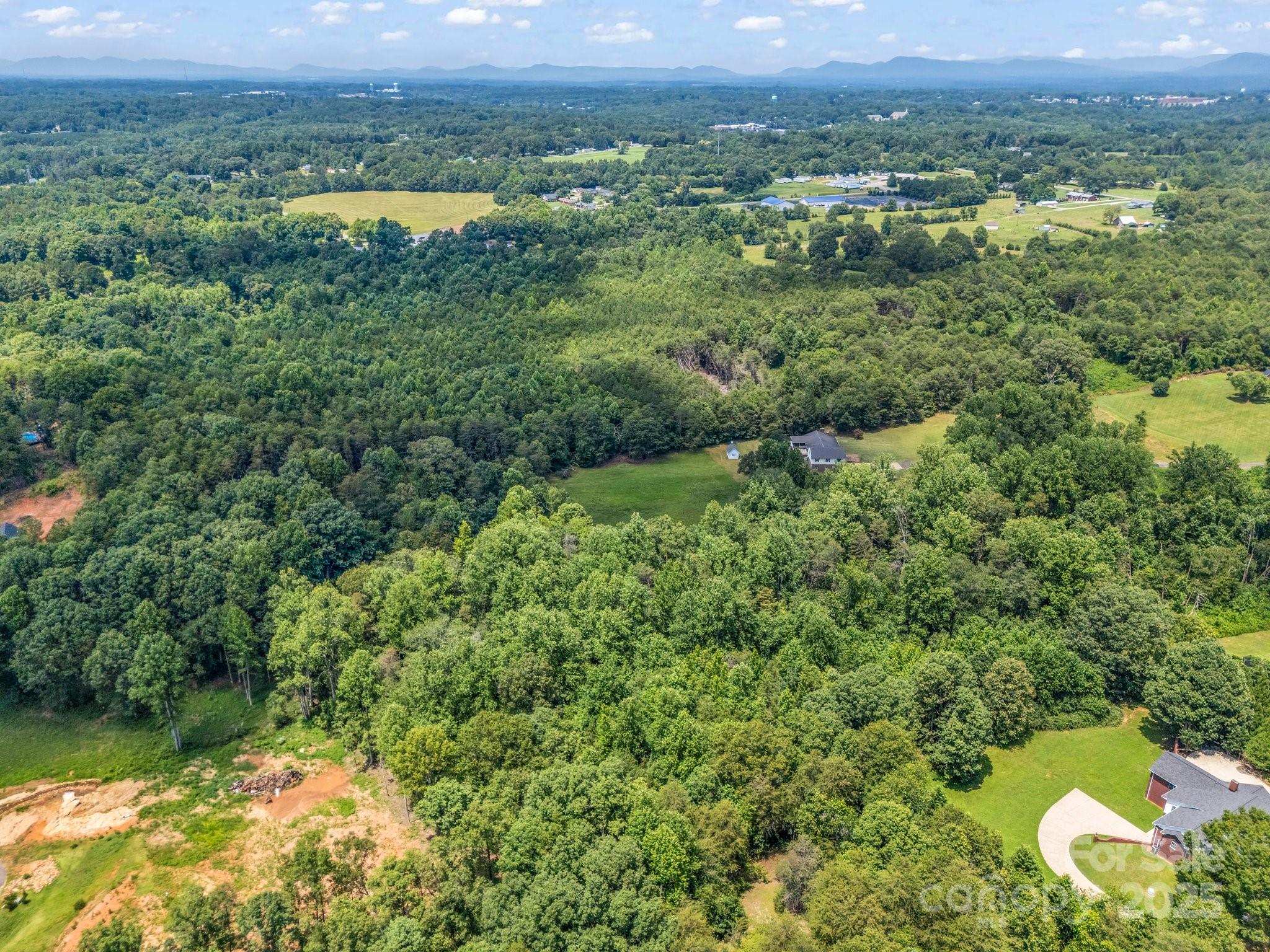 281 N Quail Run