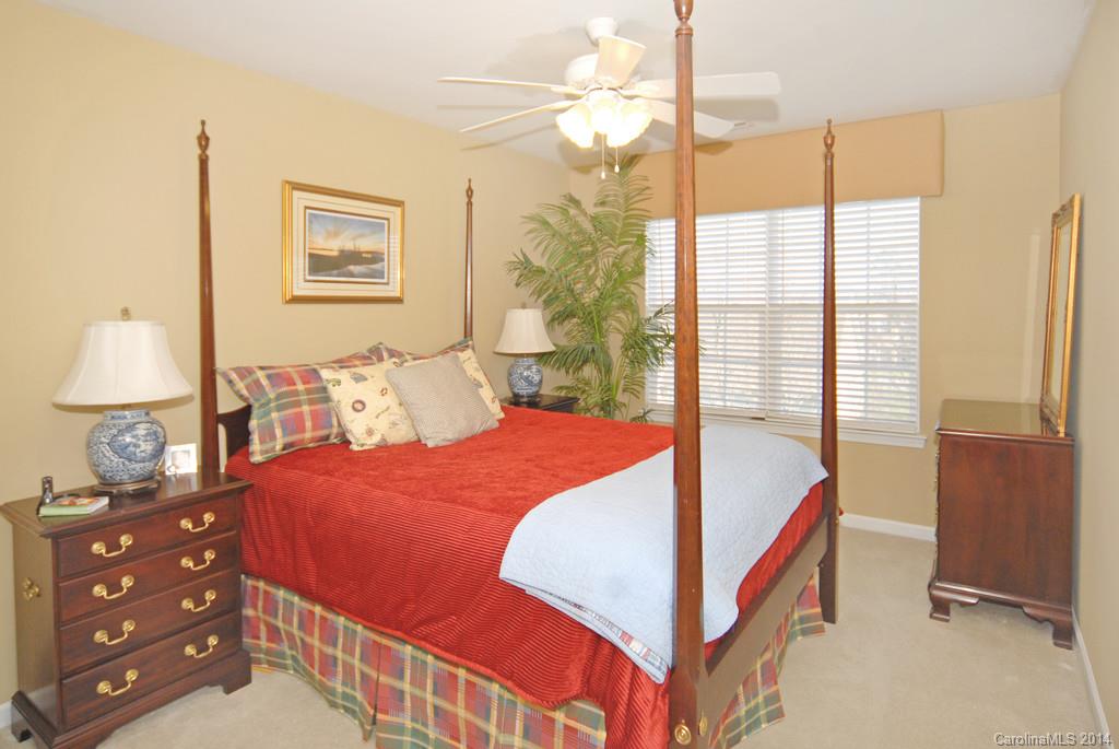 Autumn Cove At Lake Wylie - Residential