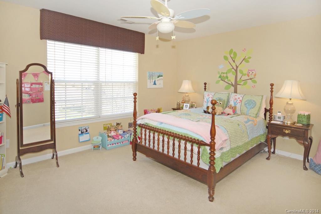 Autumn Cove At Lake Wylie - Residential