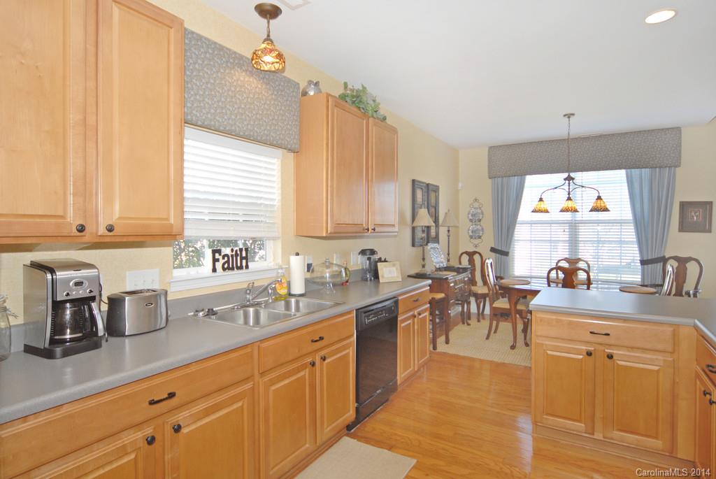 Autumn Cove At Lake Wylie - Residential