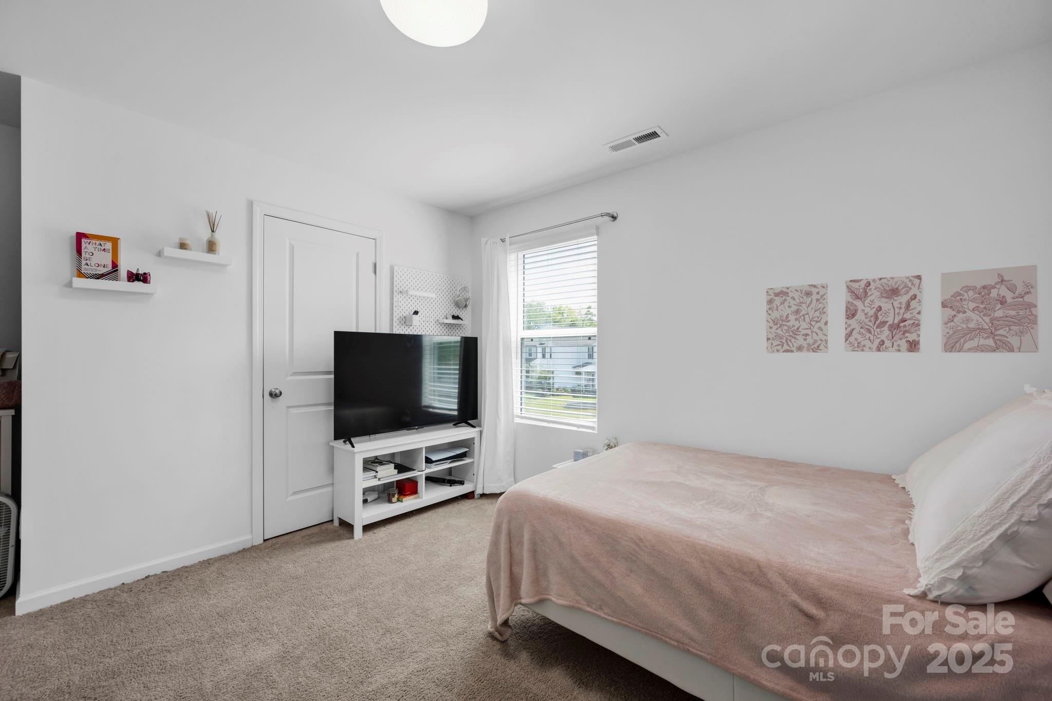 Marthas Ridge - Residential