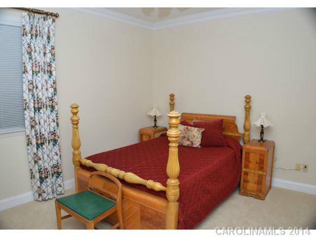 Twin Oaks - Residential