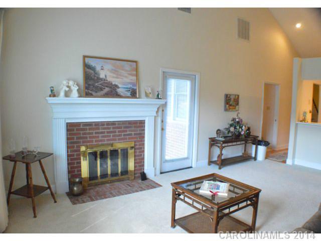 Twin Oaks - Residential