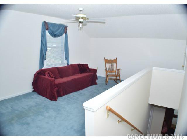 Twin Oaks - Residential