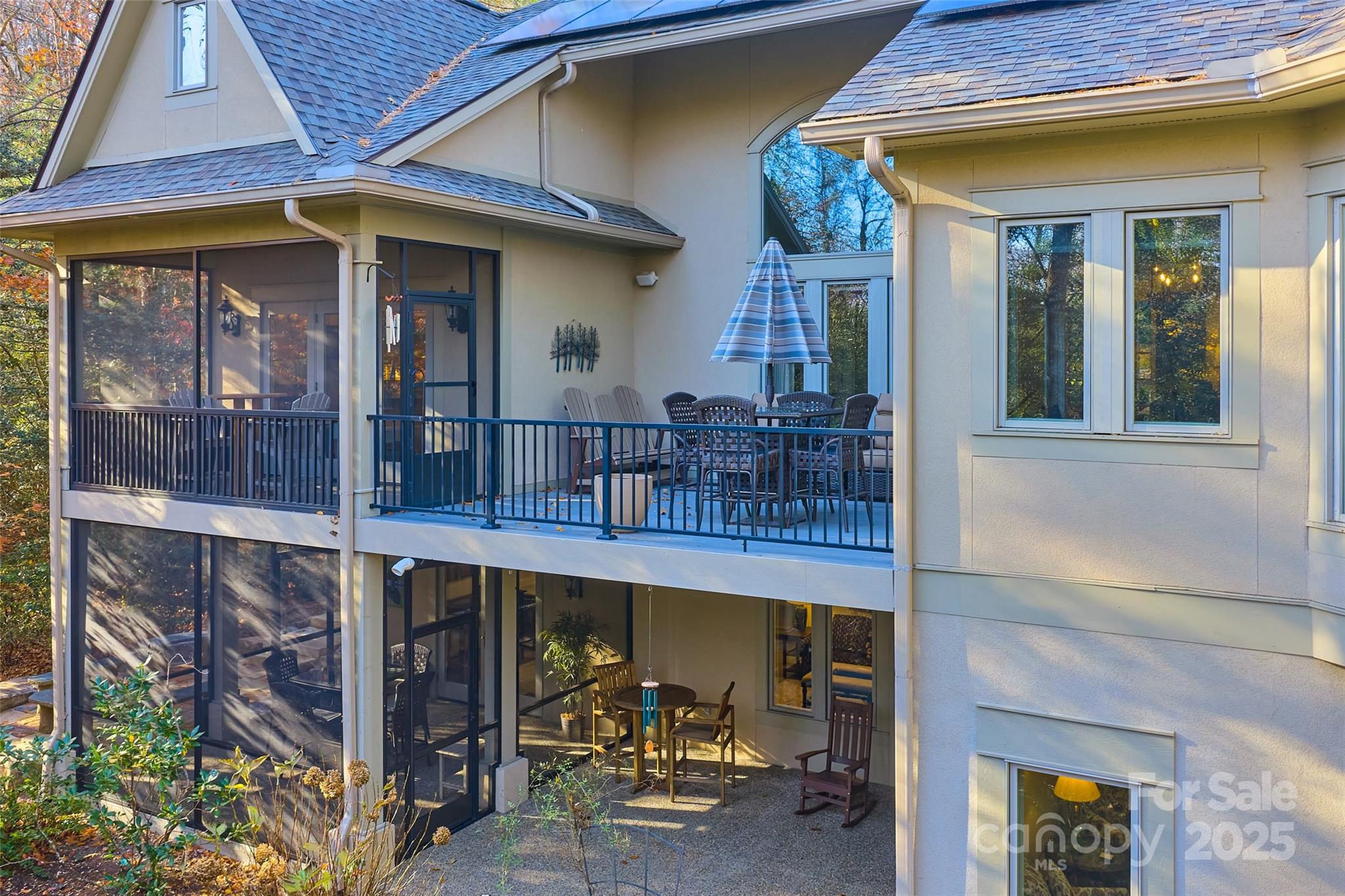 Straus Park - Residential