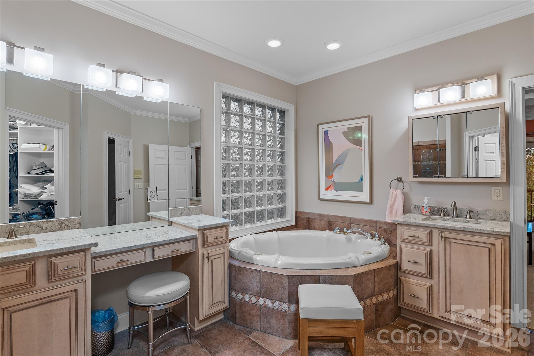 Straus Park - Residential