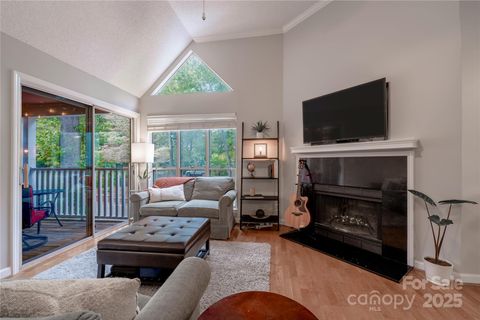 2502 Cranbrook Lane 4 Charlotte NC 28207